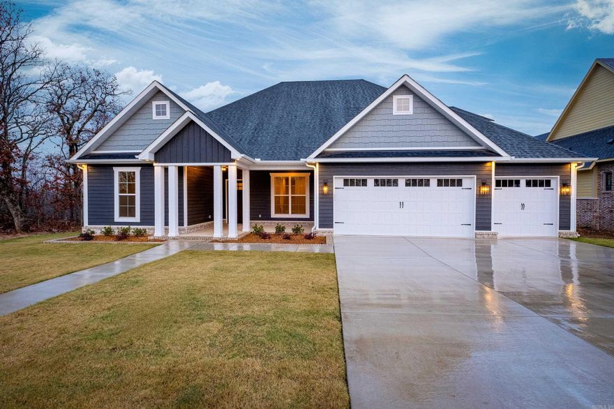 Stunning New Construction:  One level 4 bedrooms, 3.5 baths home features a open floor plan with high ceilings, lots of crown molding & eight ft. doors throughout.  Modern chefs kitchen with a XL island, double wall ovens and floor to ceiling cabinetry, walk in pantry, separate dining room w/built in china cabinet.  Luxury master bath with soaking tub, double vanities, XL  walk in closet.  Spacious laundry room with cabinetry, tankless hot water heater.  Covered back patio with a yellow pine tongue & groove ceiling overlooking amazing views from top of Fern Ridge.  Sprinkler system and a approx. 17x11 storage garage with electricity and auto door opener.