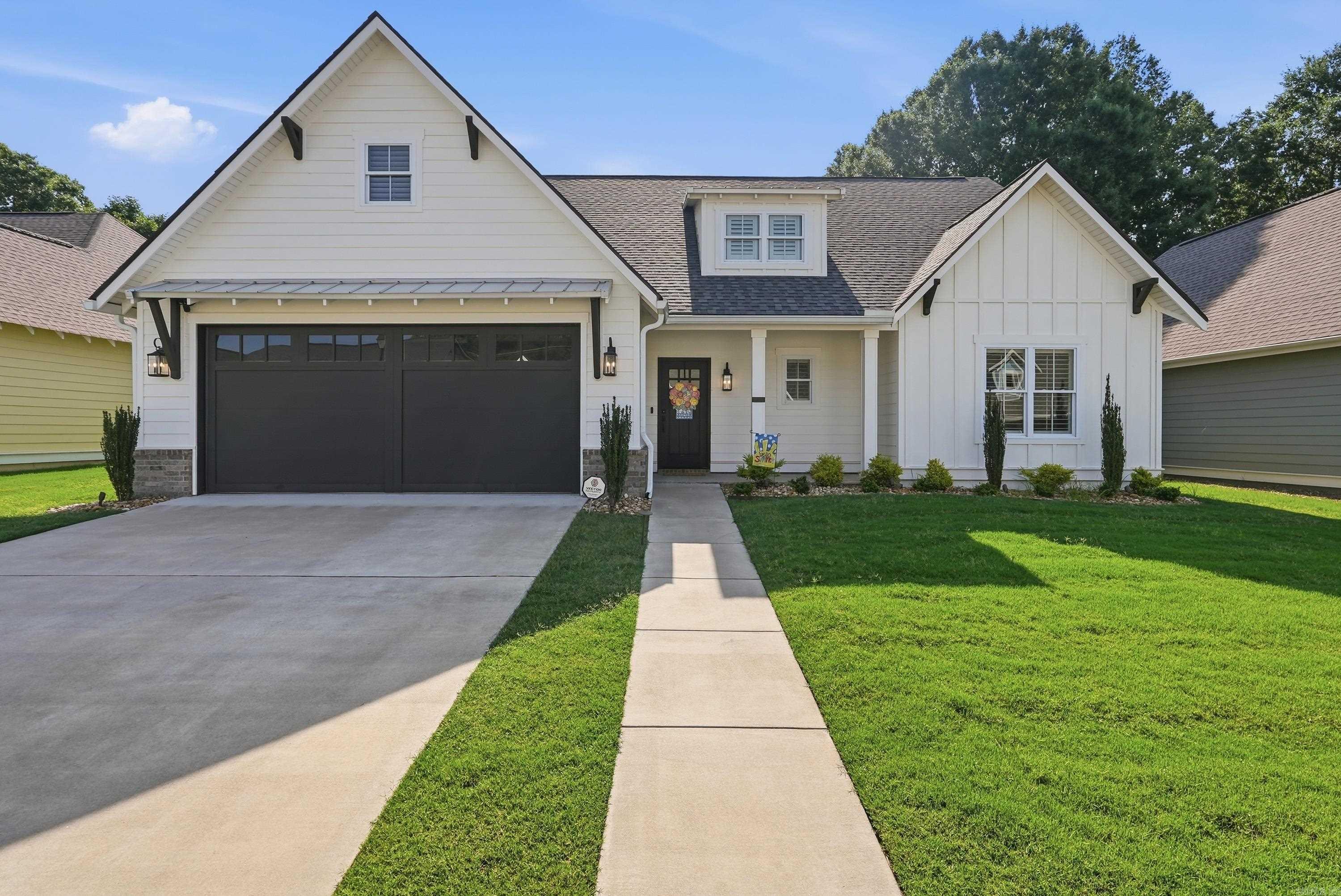 WOODLAND SPRINGS - Residential