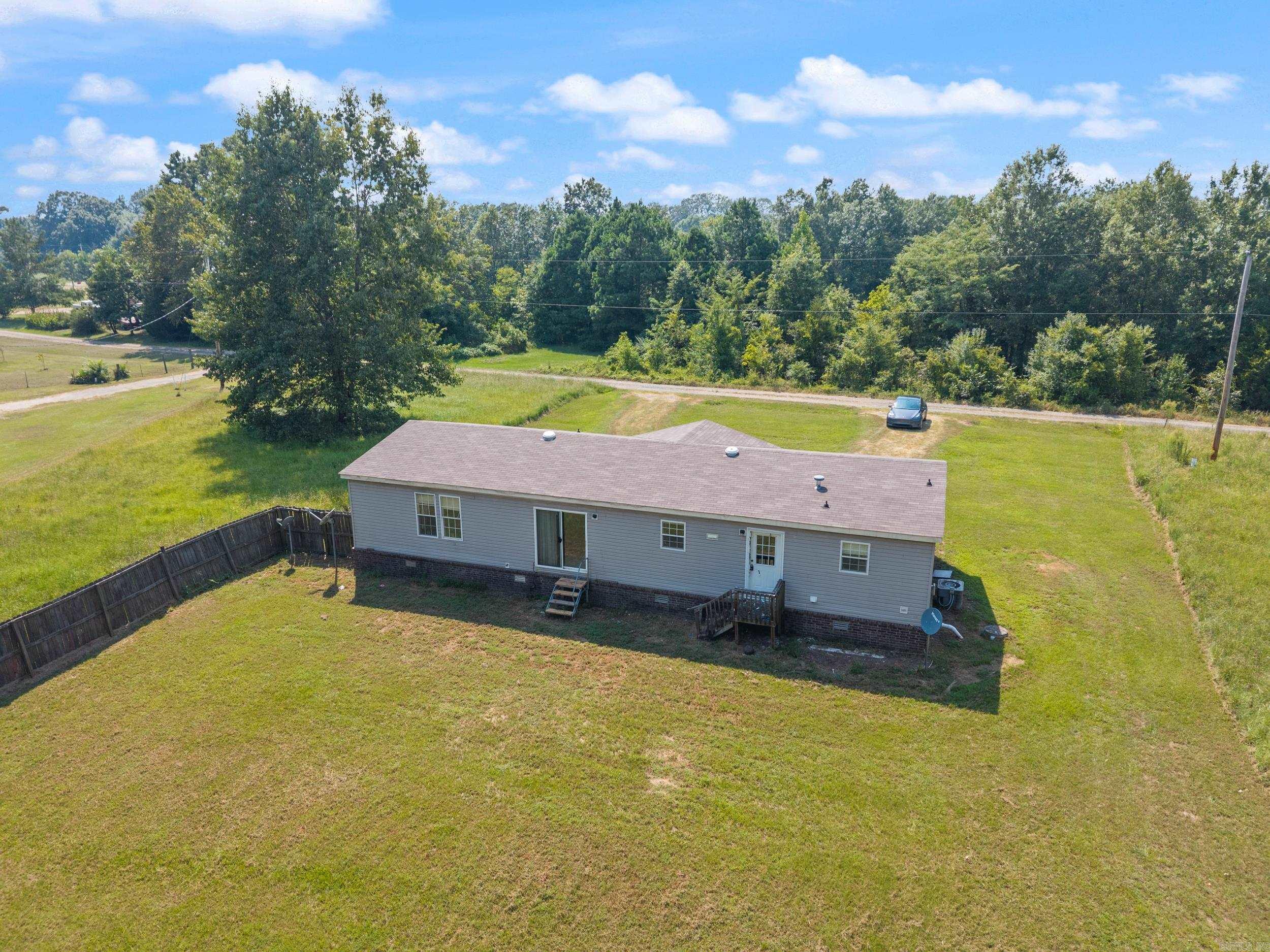 FAULKNER MEADOWS - Residential