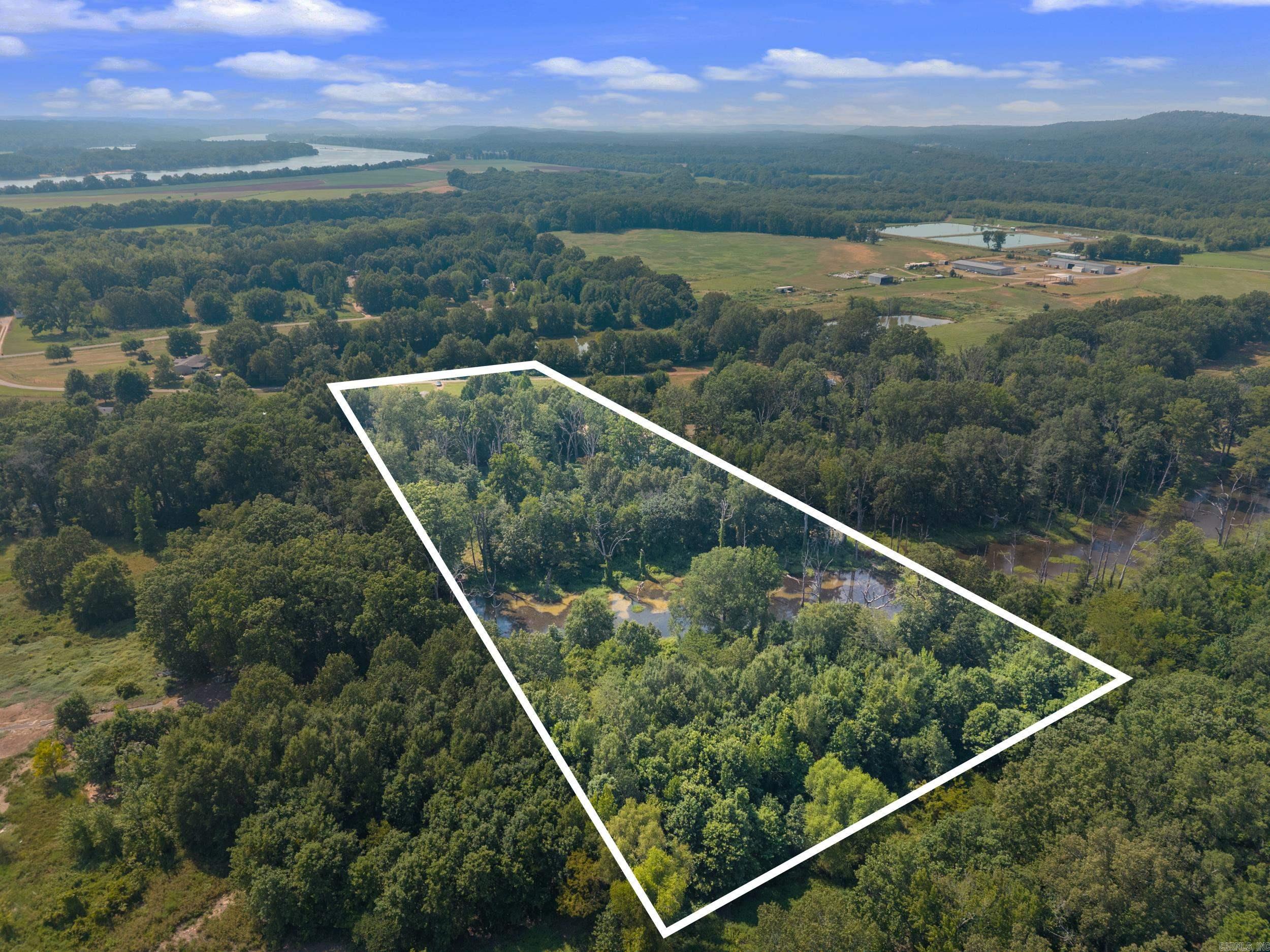 FAULKNER MEADOWS - Residential