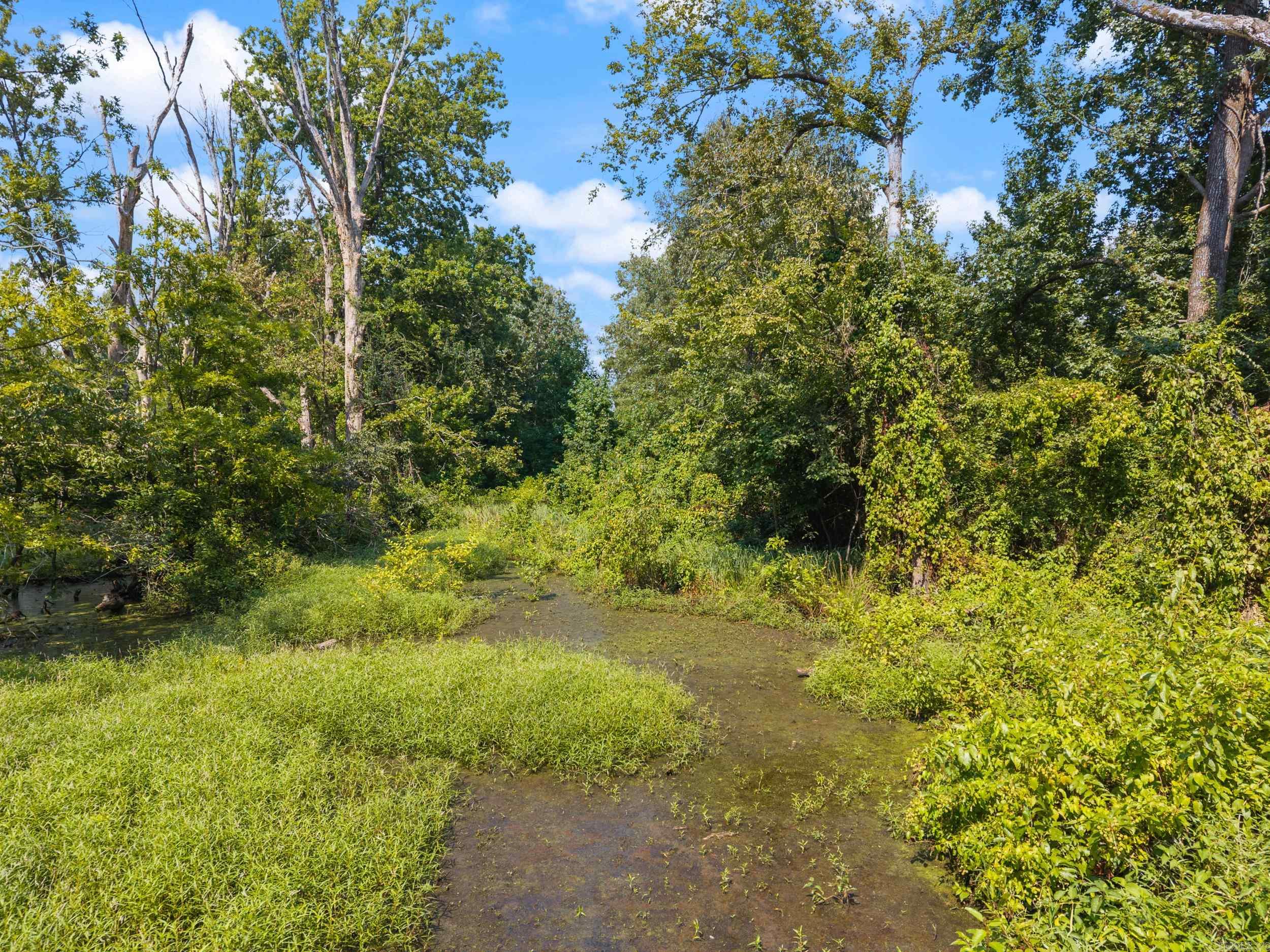 FAULKNER MEADOWS - Residential