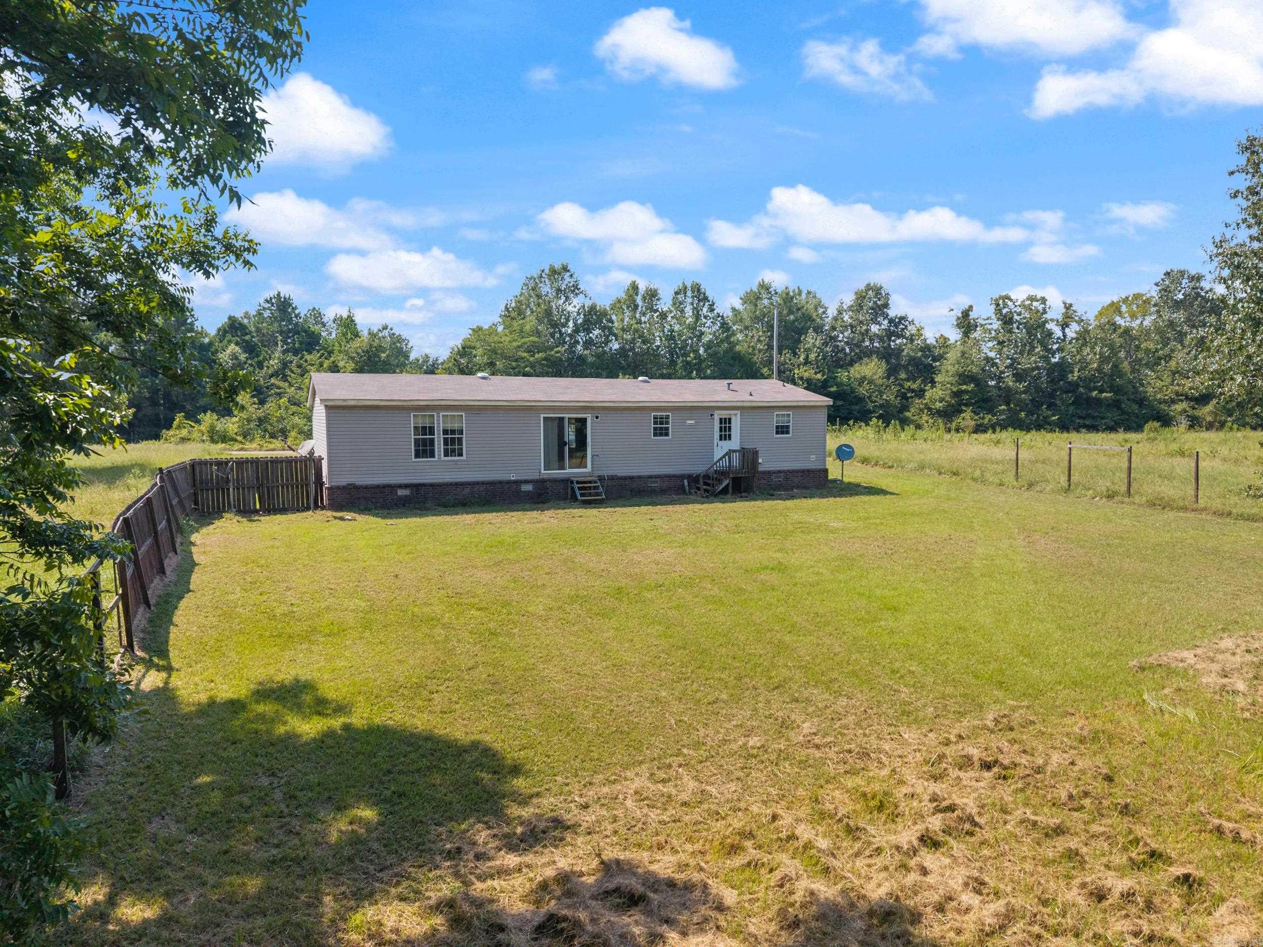 FAULKNER MEADOWS - Residential