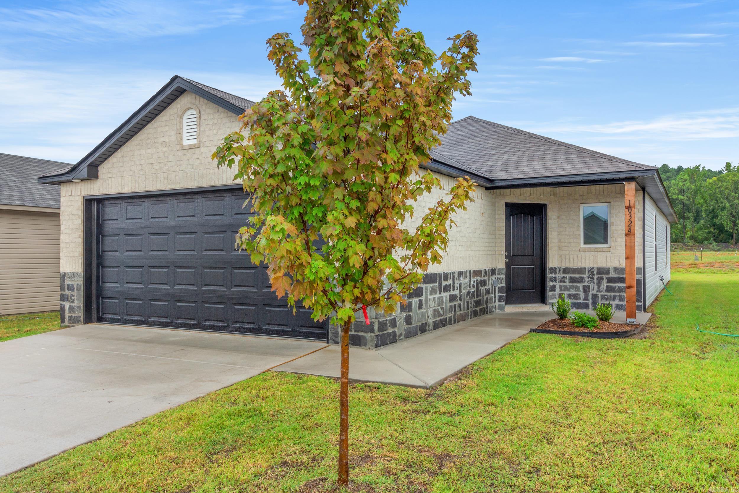 COUNTRY CLUB OF ARK THE - Residential