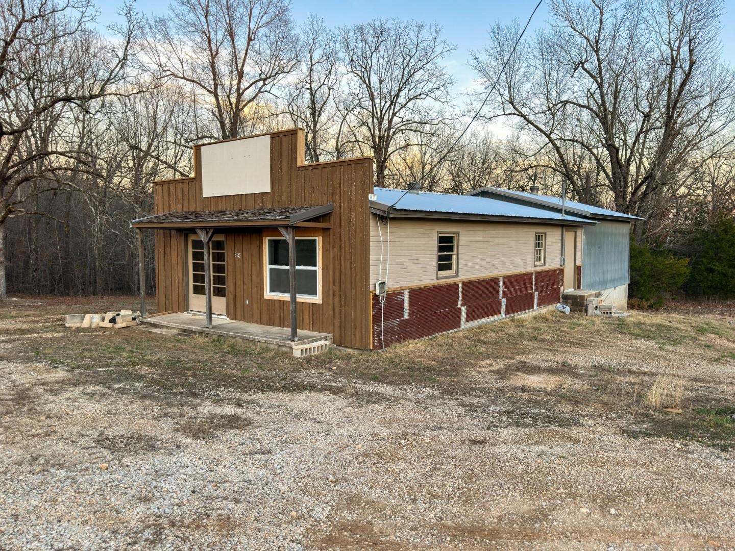 Highland Acres - Commercial Sale