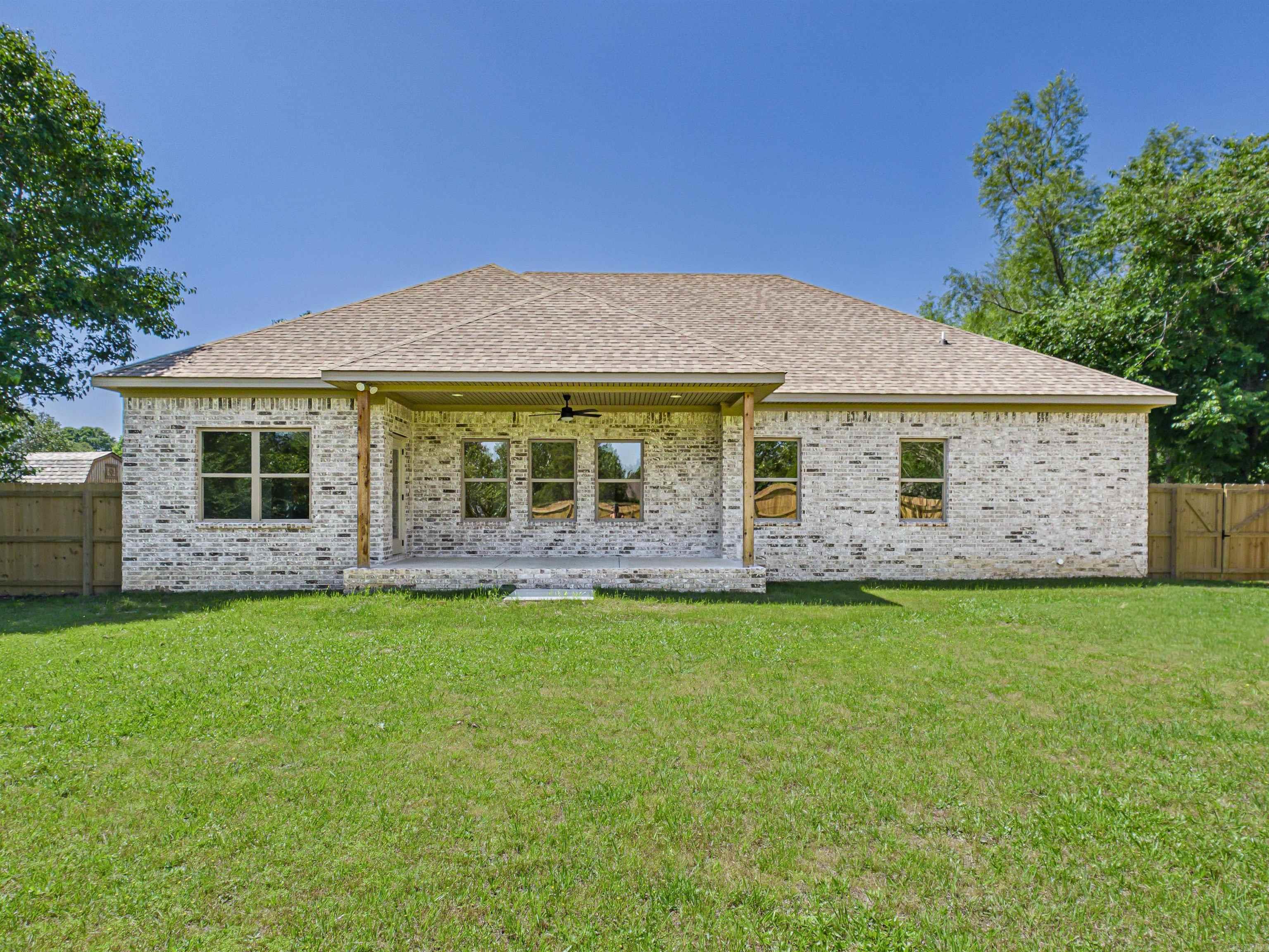 Dove Creek - Residential