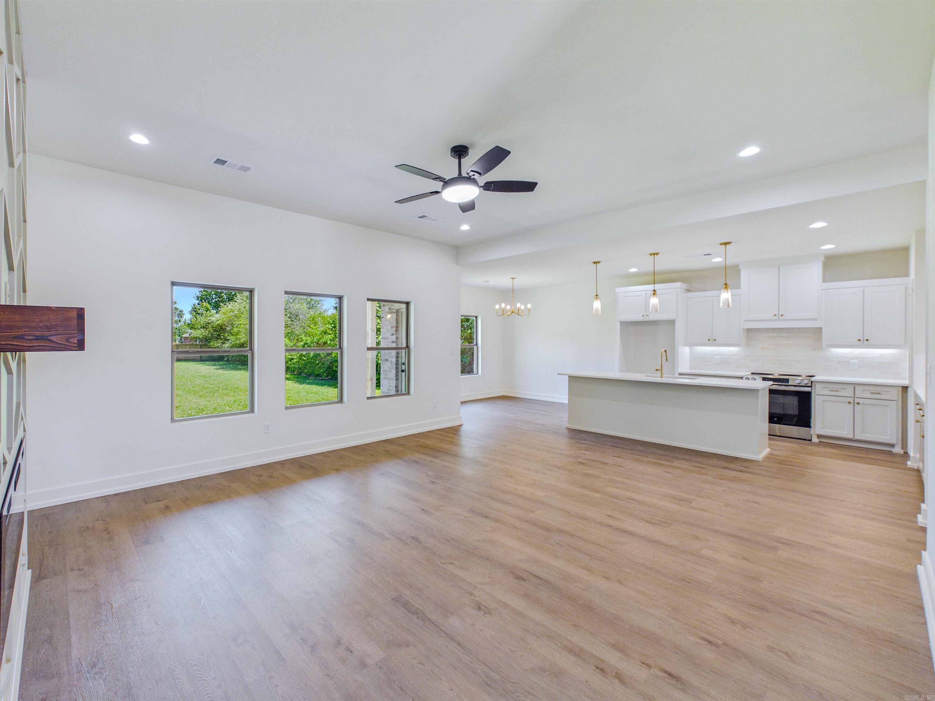 Dove Creek - Residential