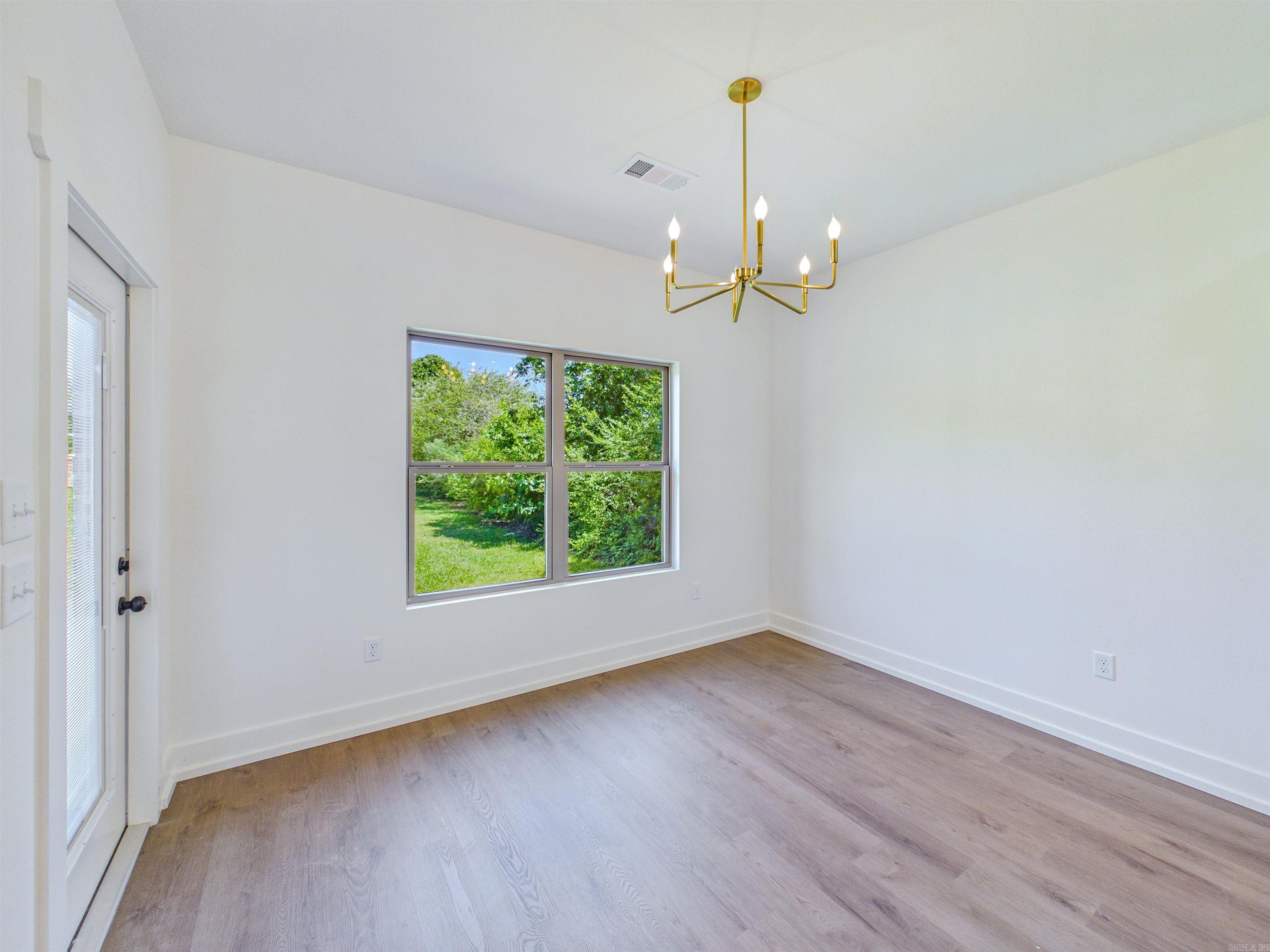 Dove Creek - Residential