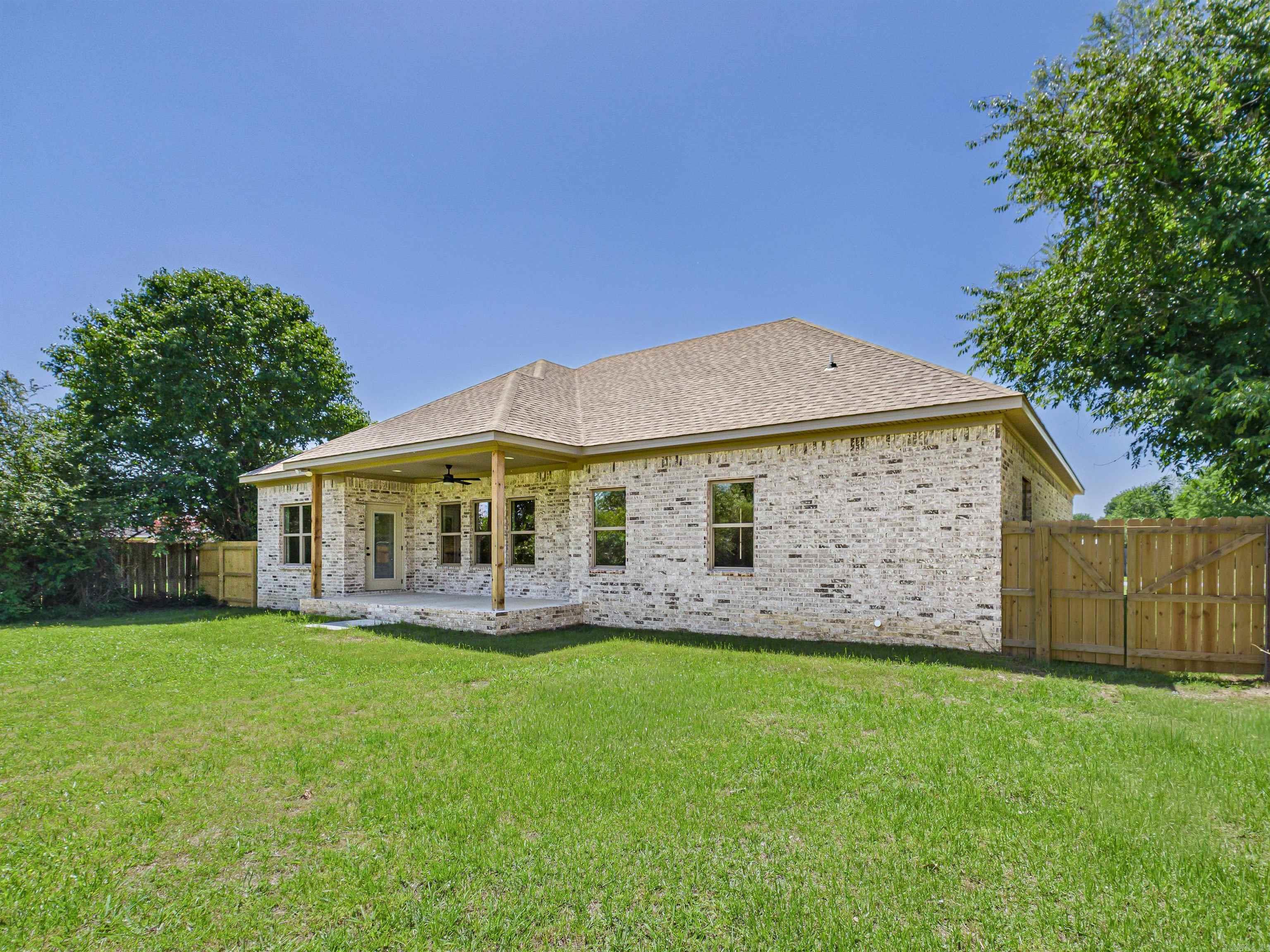 Dove Creek - Residential