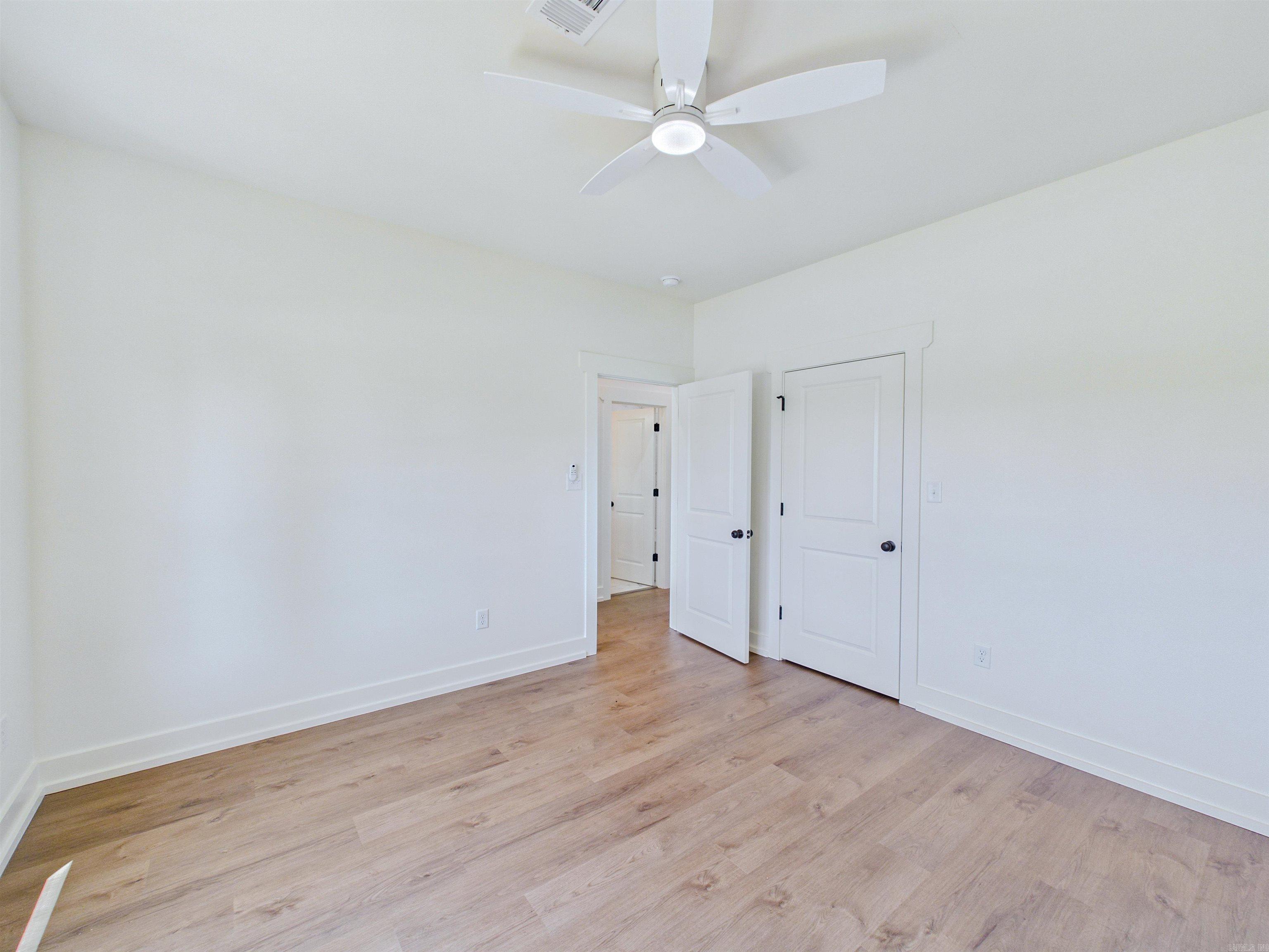 Dove Creek - Residential