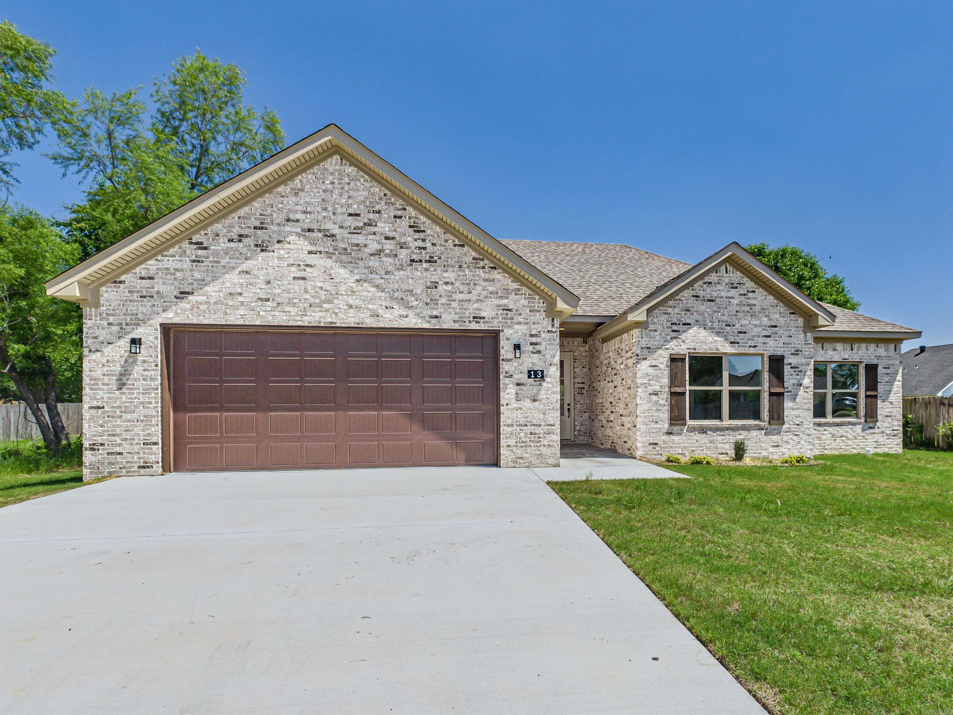 Dove Creek - Residential