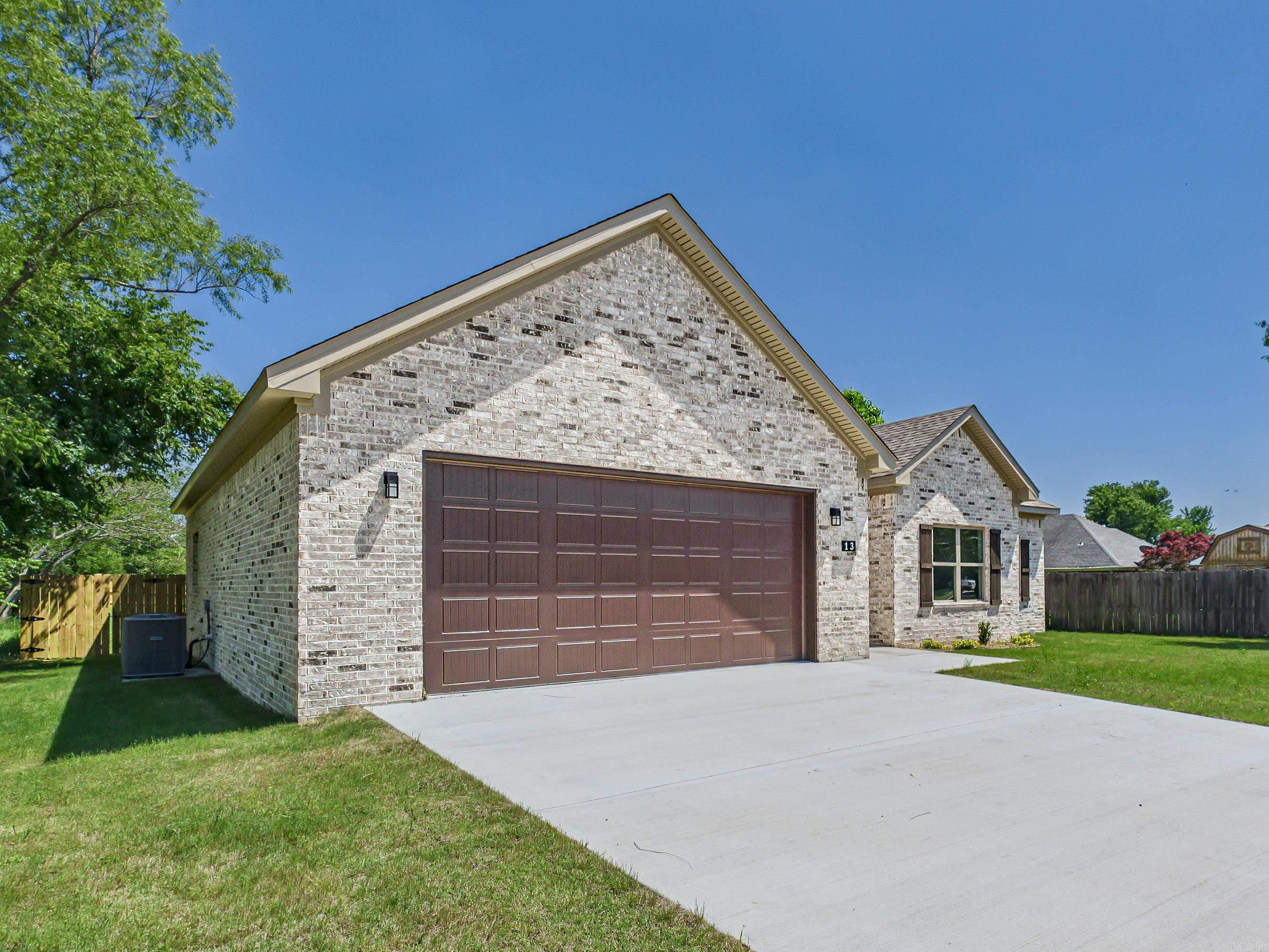 Dove Creek - Residential