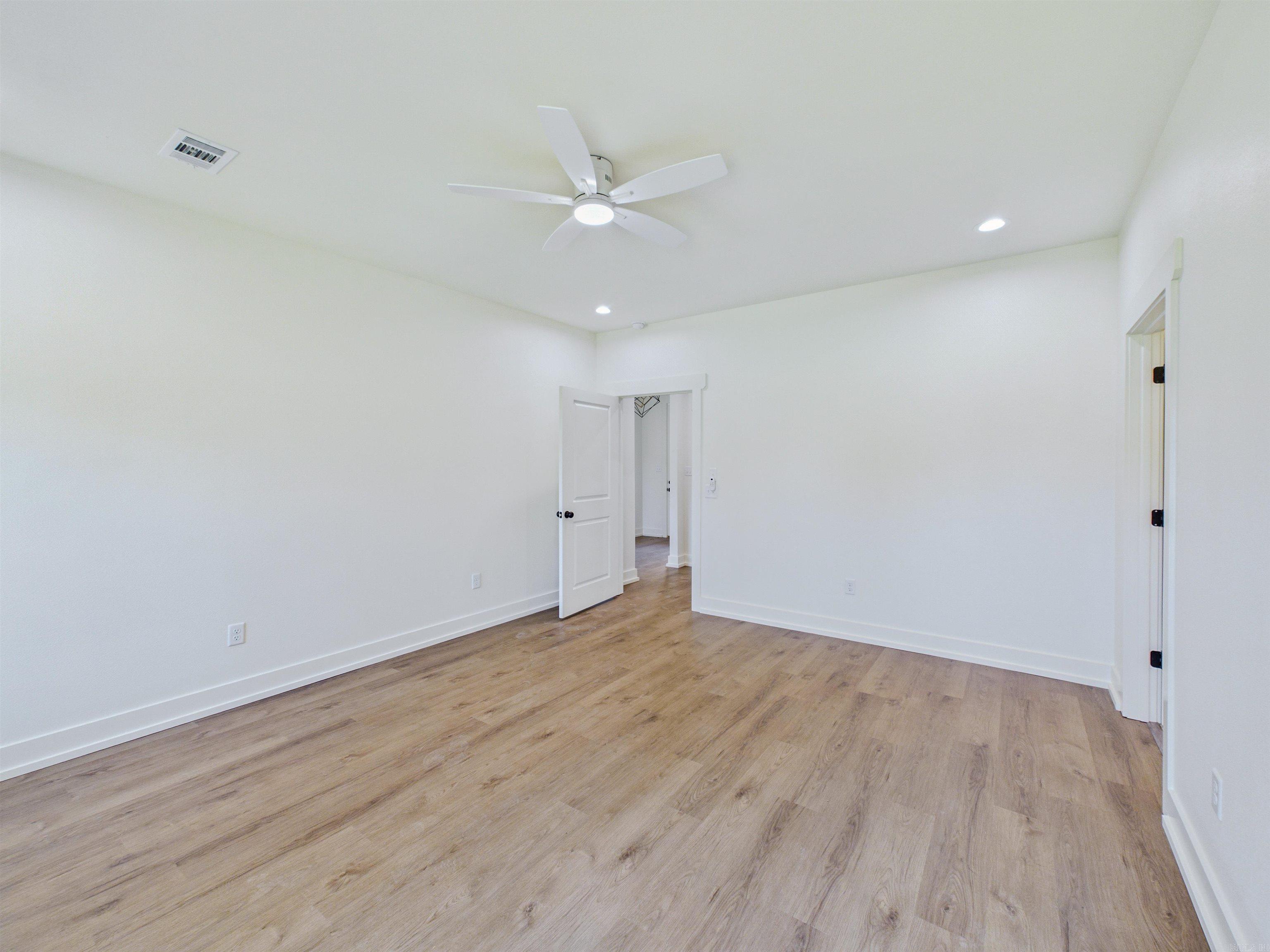 Dove Creek - Residential