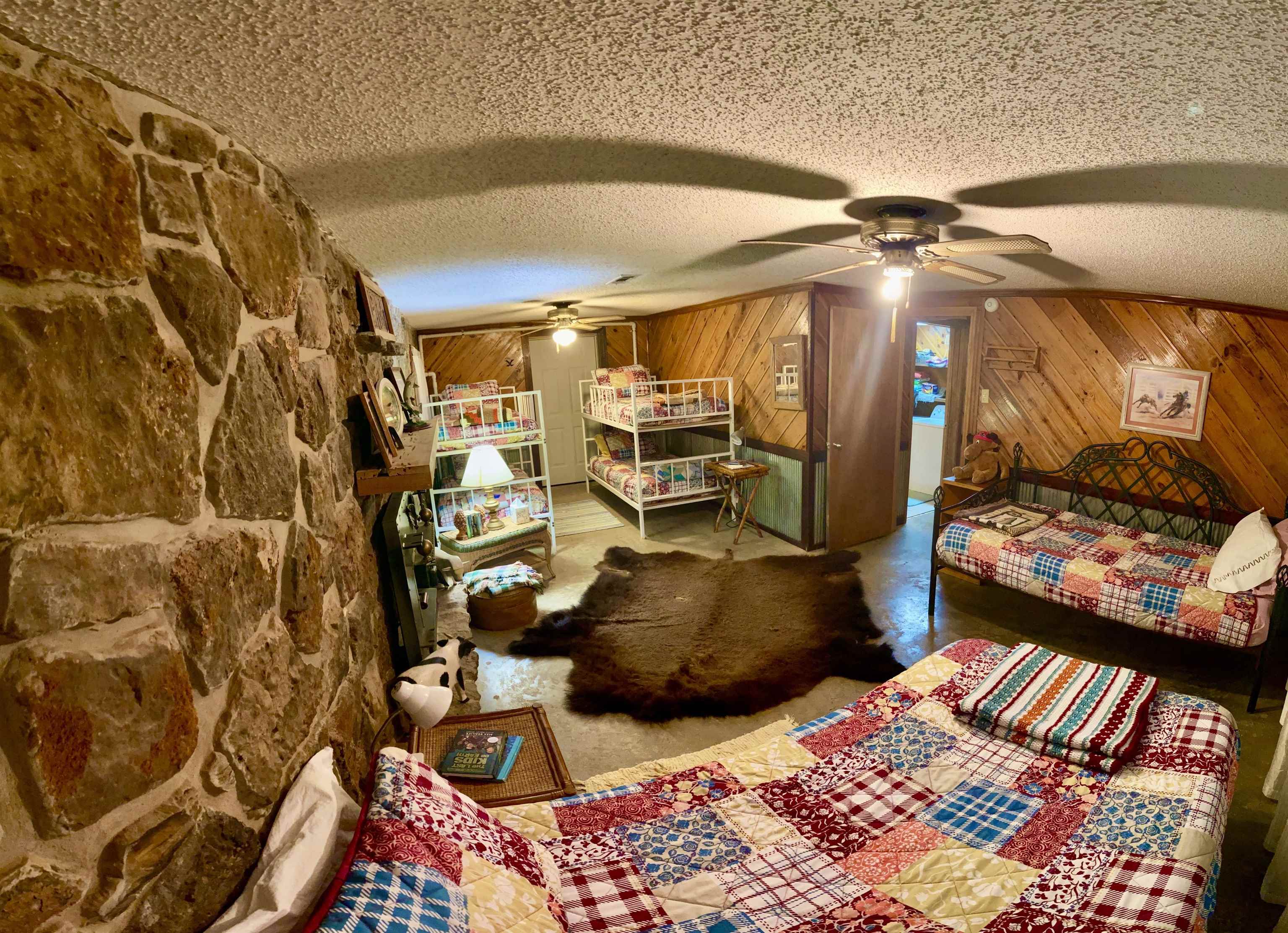 JOHNSON S R FARM - Residential