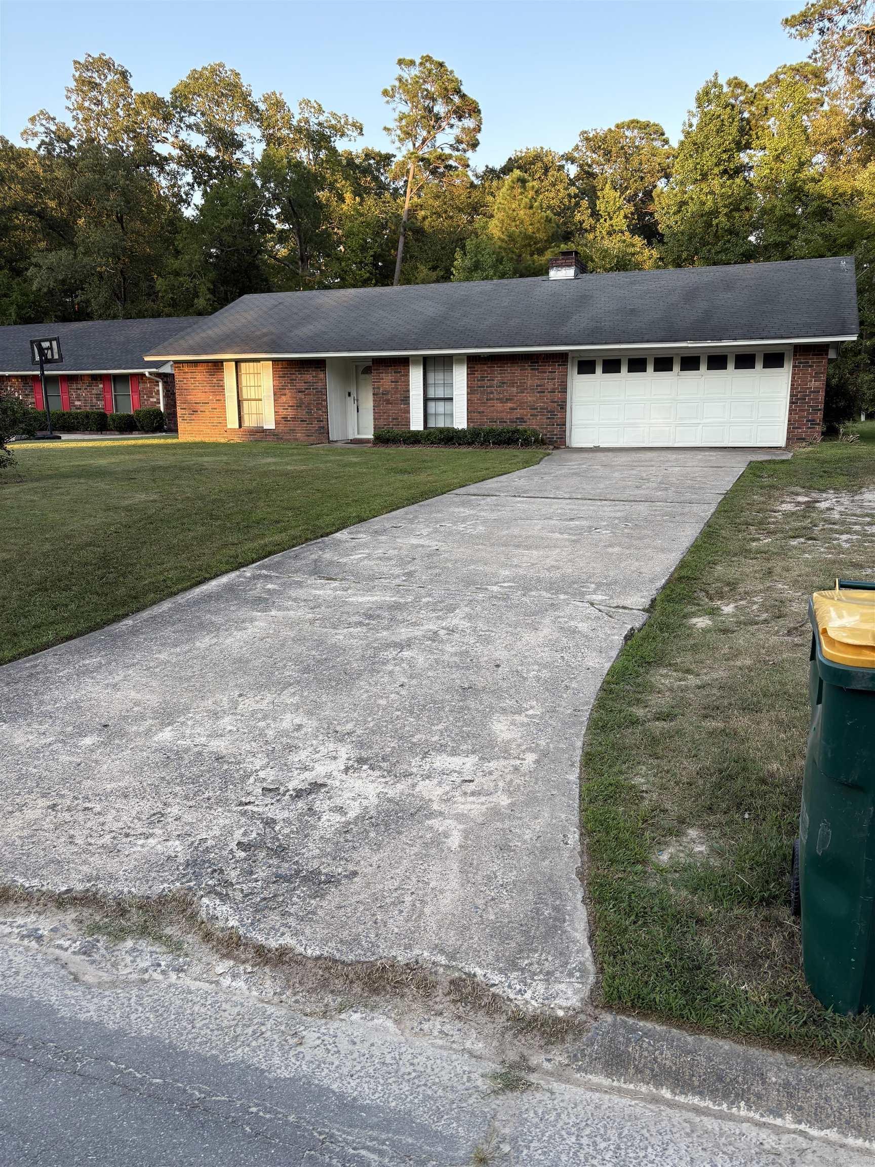 INDIAN HILLS PHASE - Residential