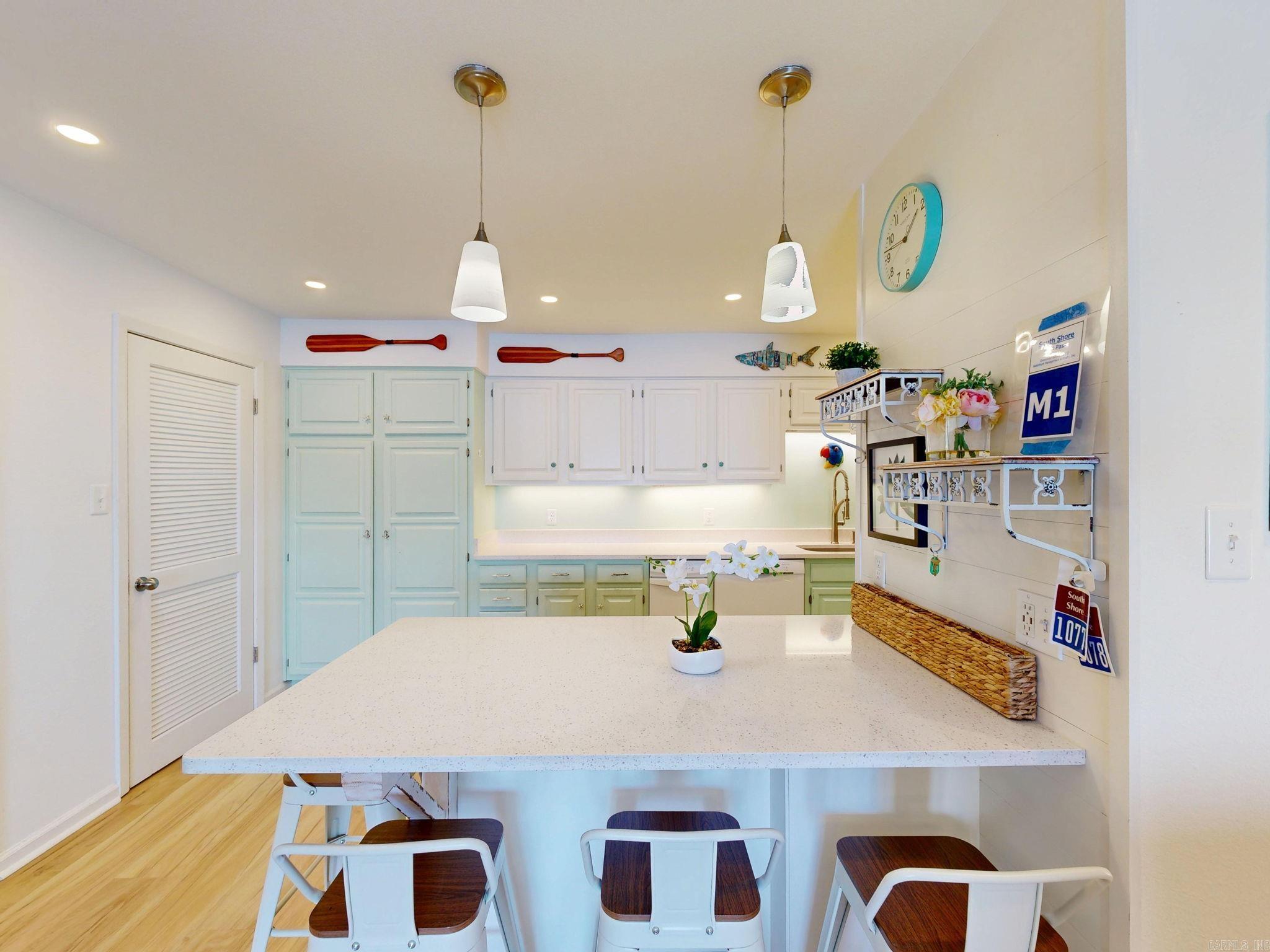 SOUTH SHORE HPR - Residential