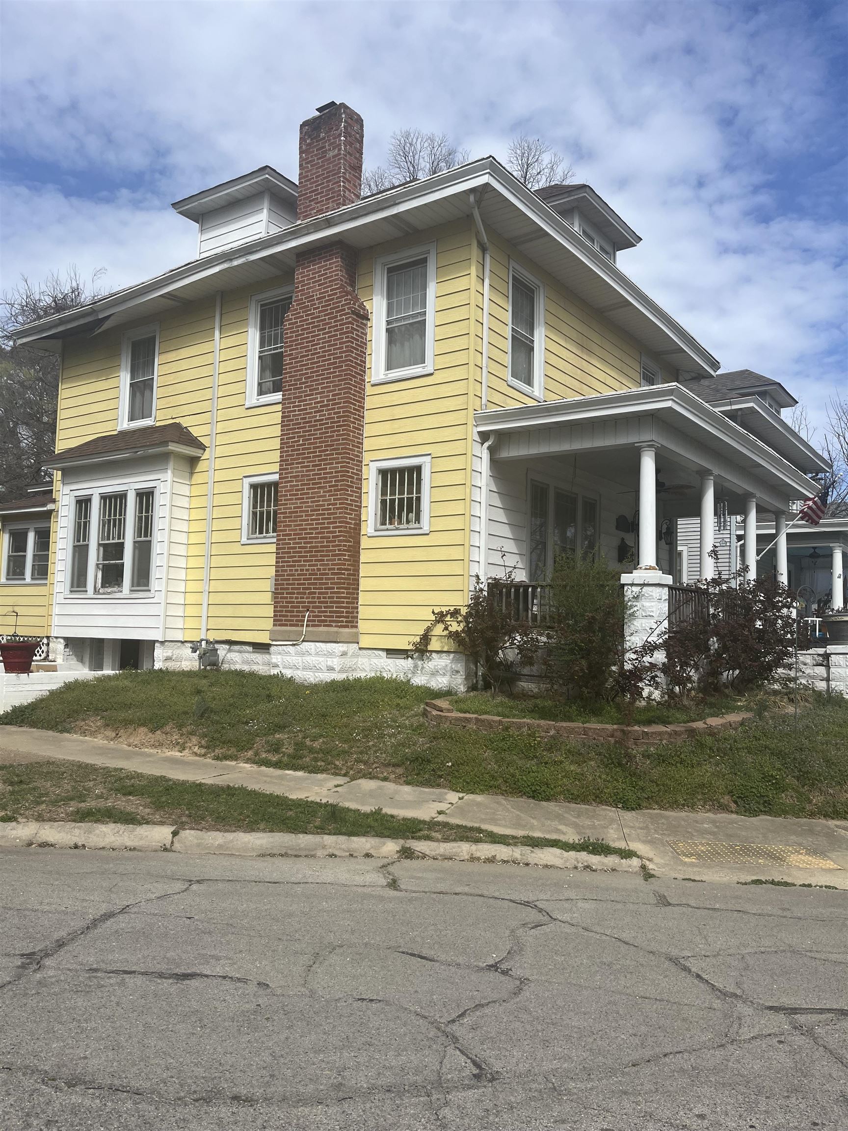 Pruett 2nd - Residential