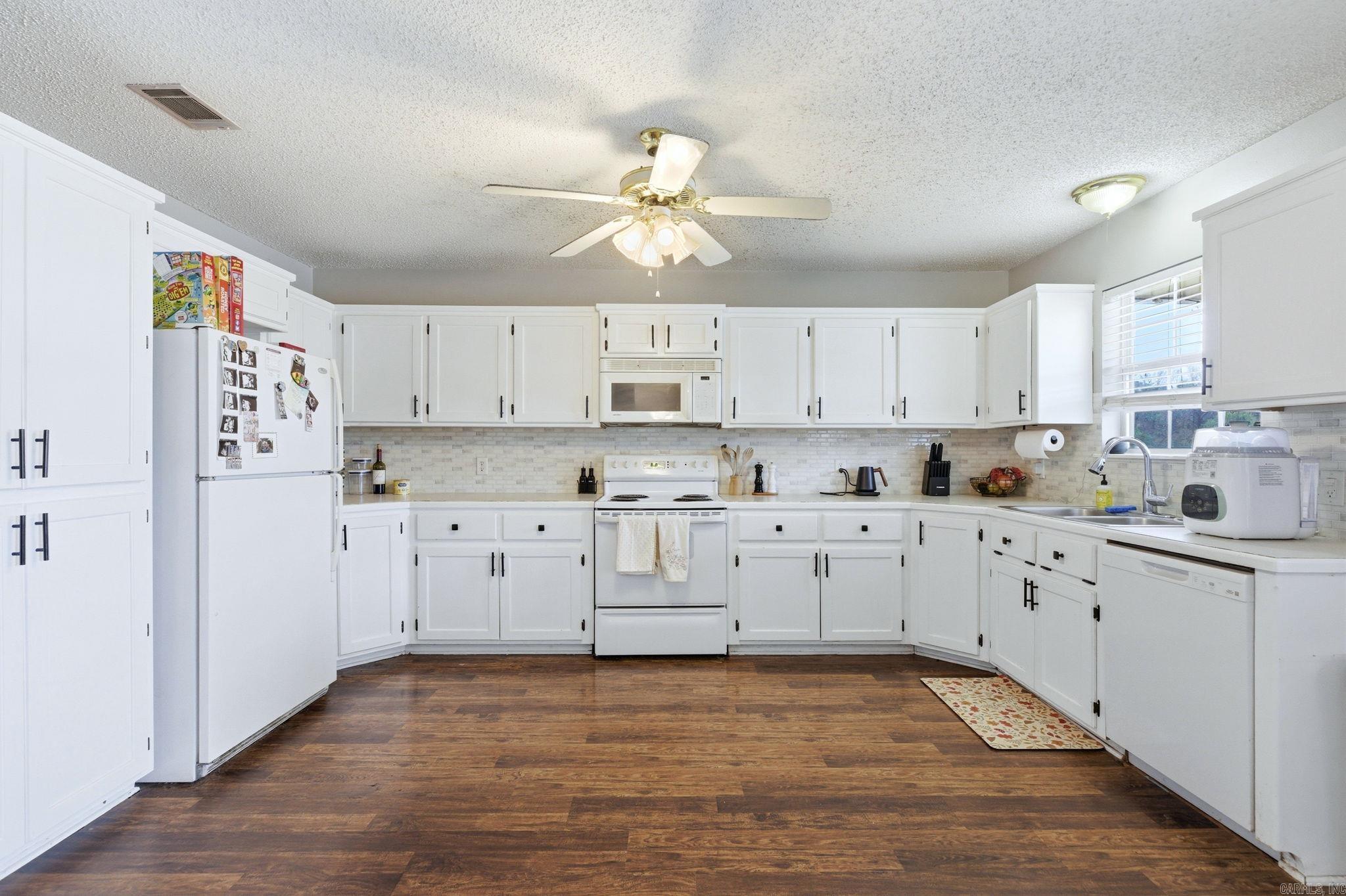 TIMBERLAKE - Residential