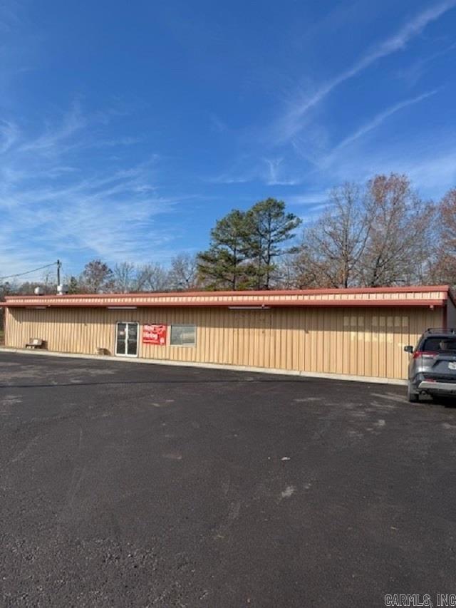 Metes & Bounds - Commercial Sale