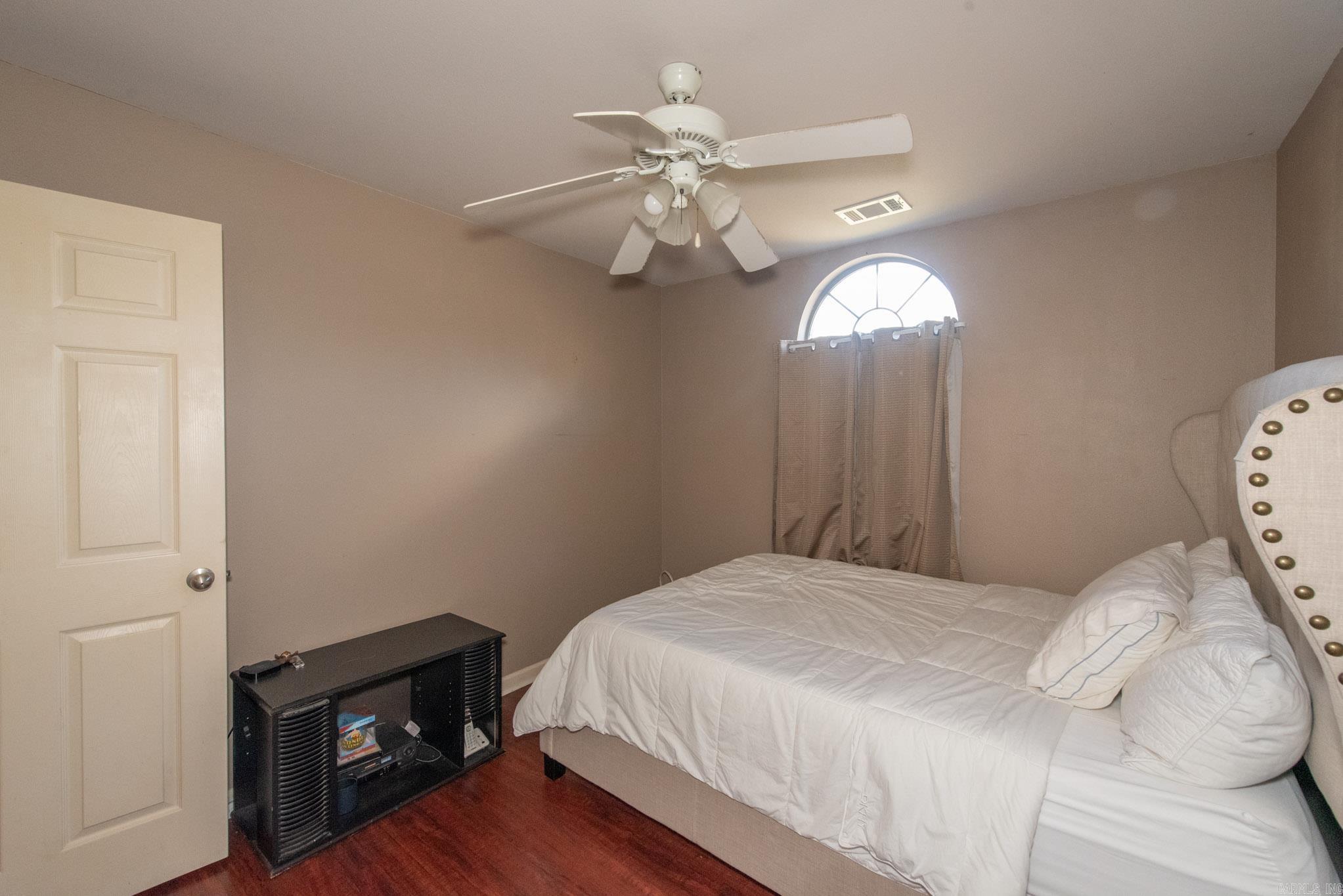 SAINT JOSEPHS GLEN - Residential