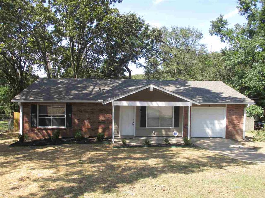 This beautiful 3bd-2ba-1ga home in North Little Rock has been completely renovated! The home has new paint on the interior-exterior and updated landscaping providing a welcoming curb-appeal. Your new home features gorgeous wood vinyl flooring throughout the main areas and plush new carpet in the bedrooms. Your new kitchen has beautifully finished cabinets with new modern countertops.