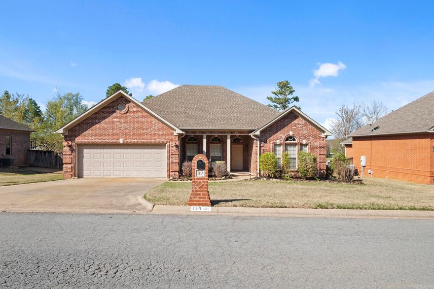 This beautiful brick home has 4 bedrooms, 2.5 bathrooms, a split-floor plan, walk-in closets, gorgeous hardwood floors, and vaulted ceilings.  The large back deck is ideal for entertaining. This house is a must see!