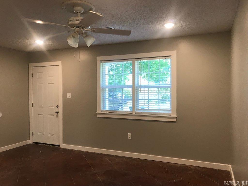 Haltoms - Residential Income