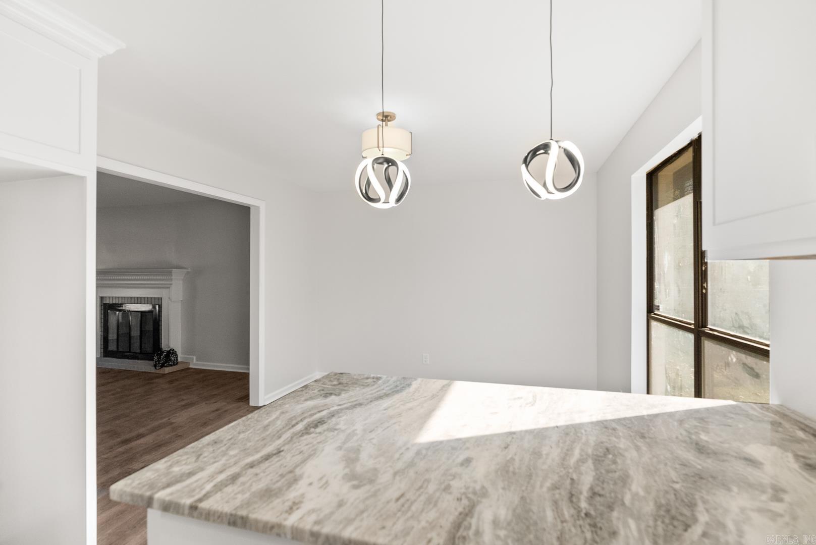 COUNTRY CLUB PARK - Residential