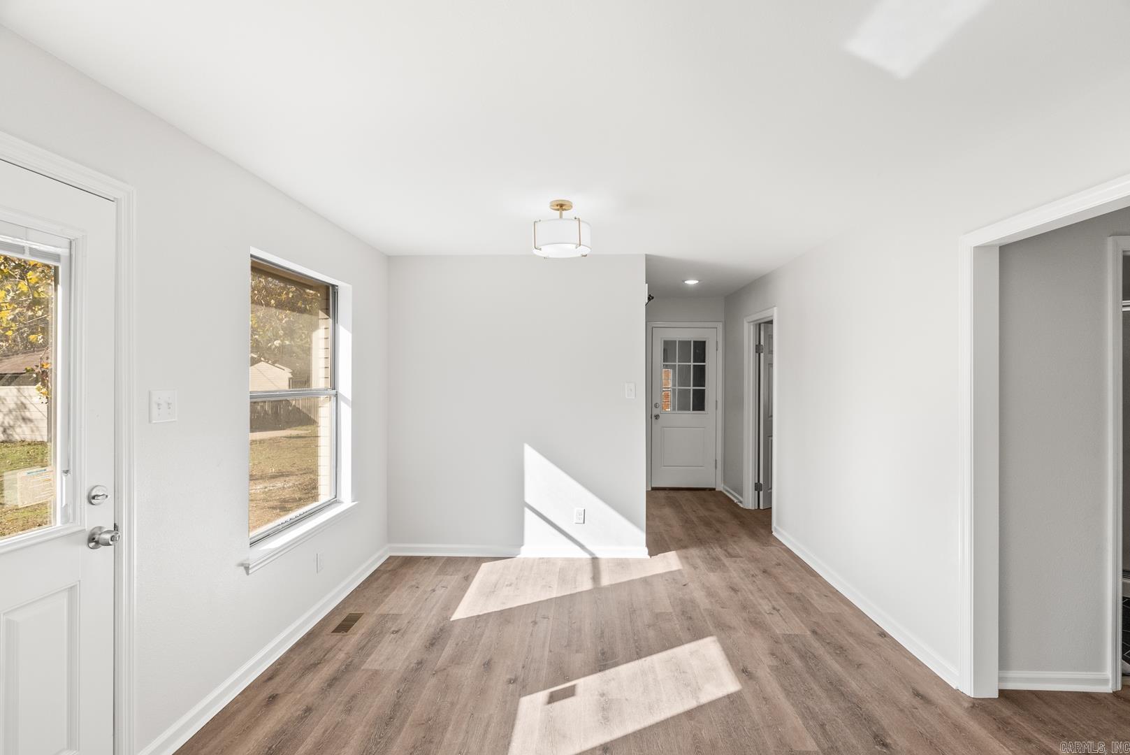 COUNTRY CLUB PARK - Residential