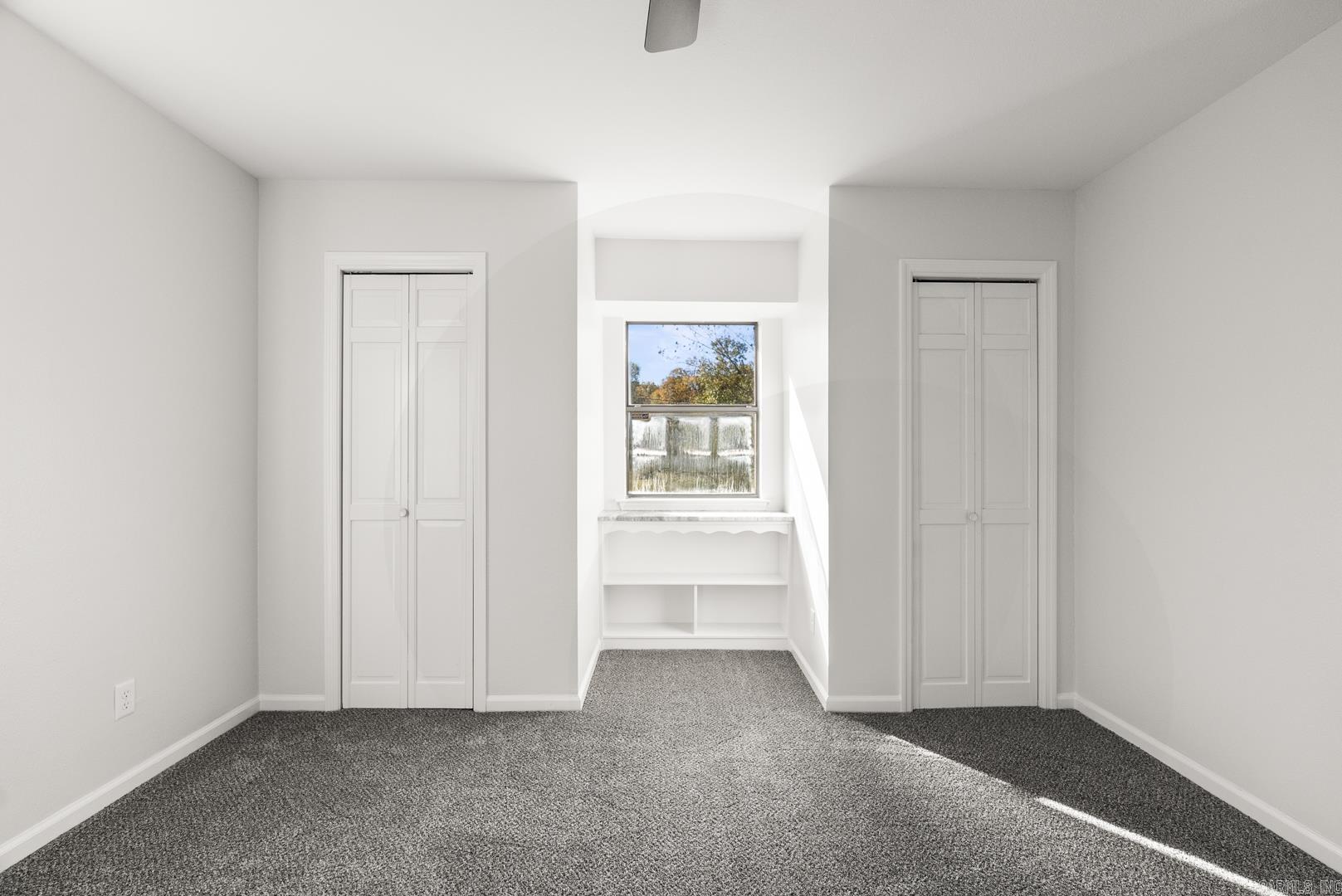 COUNTRY CLUB PARK - Residential