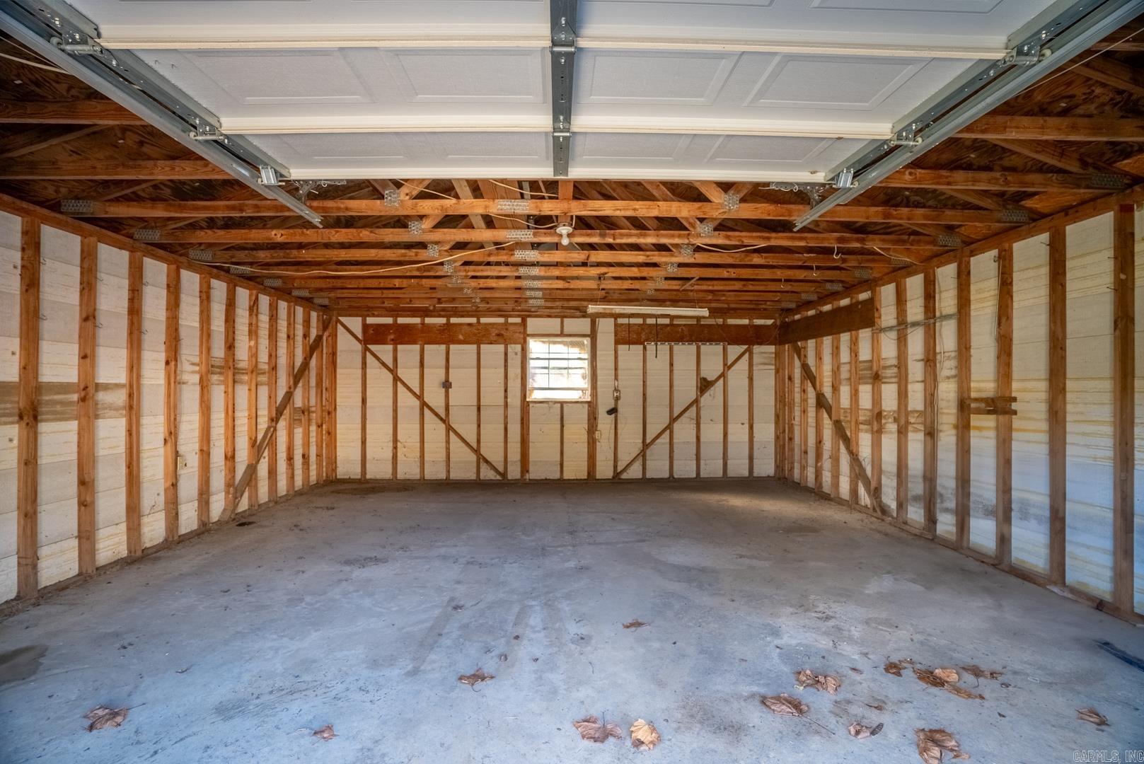 COUNTRY CLUB PARK - Residential