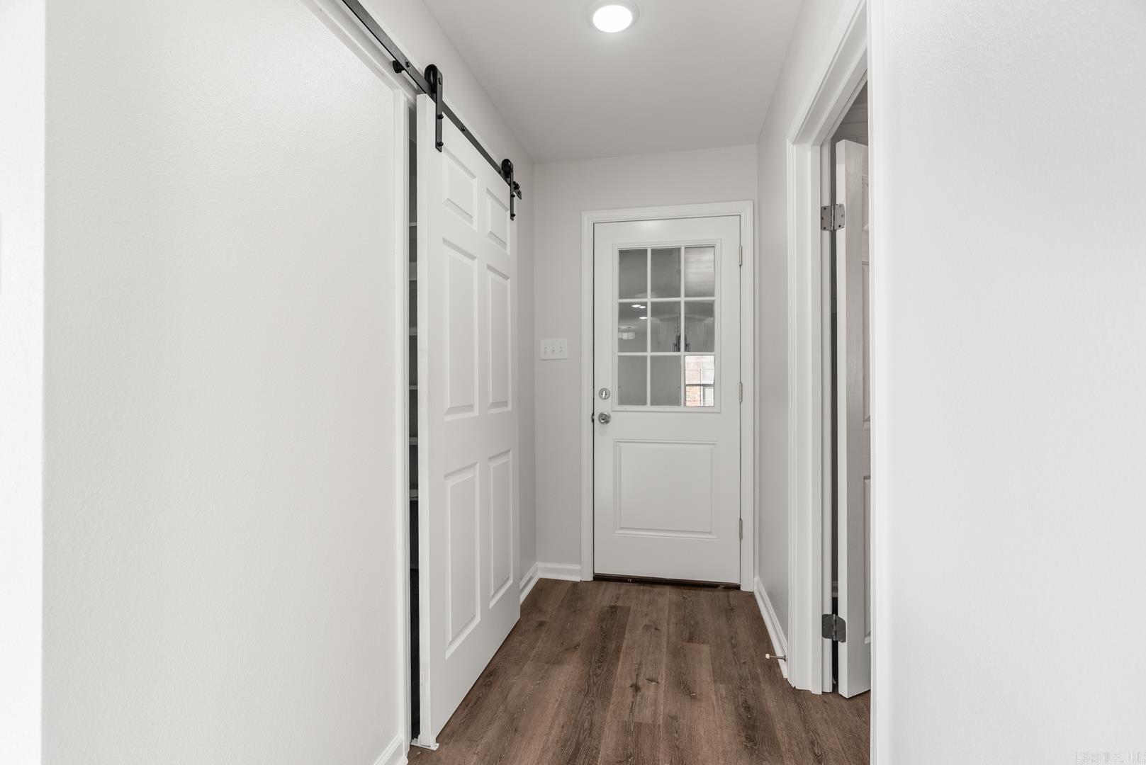 COUNTRY CLUB PARK - Residential