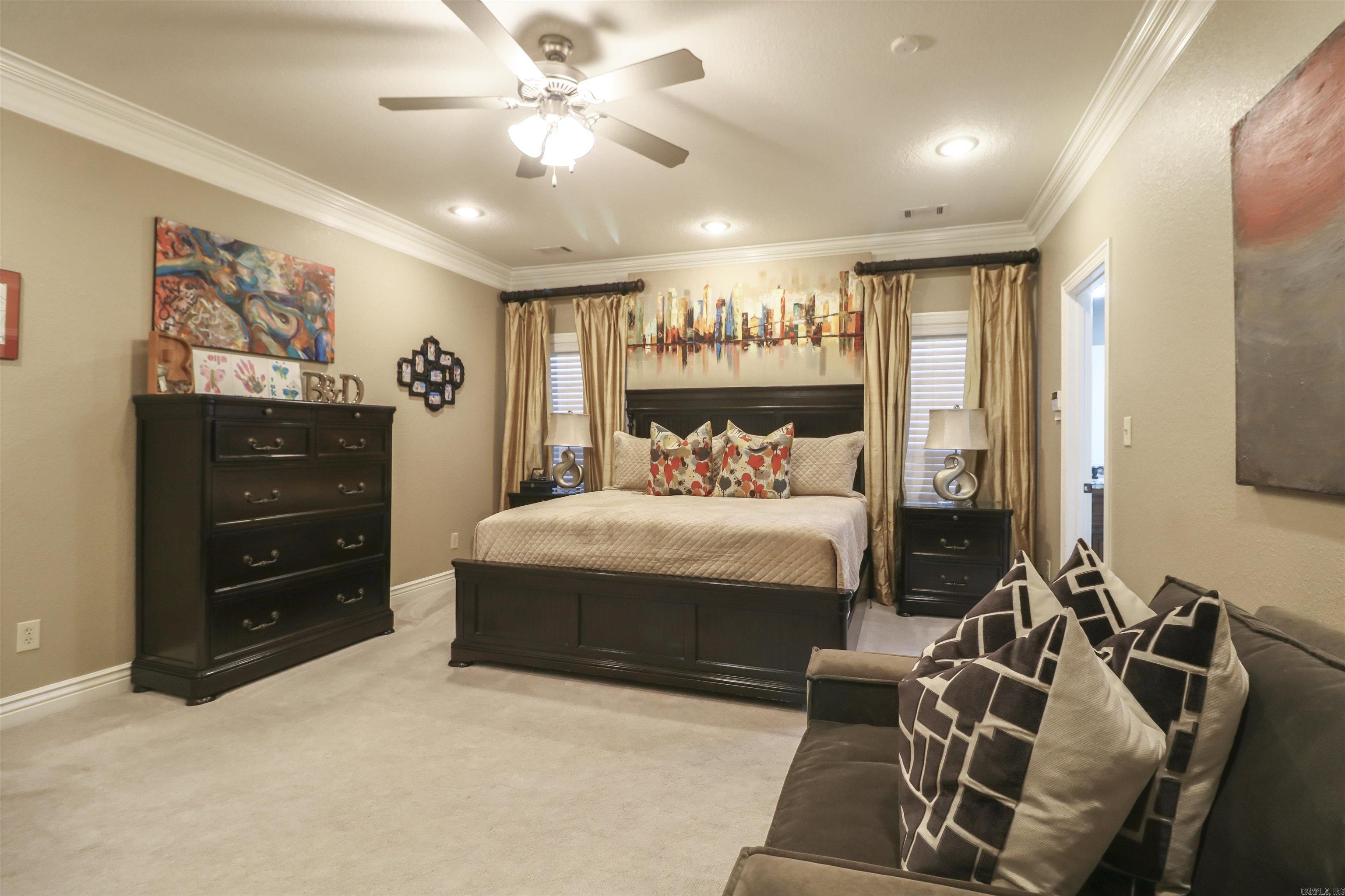 BARRINGTON PARK - Residential