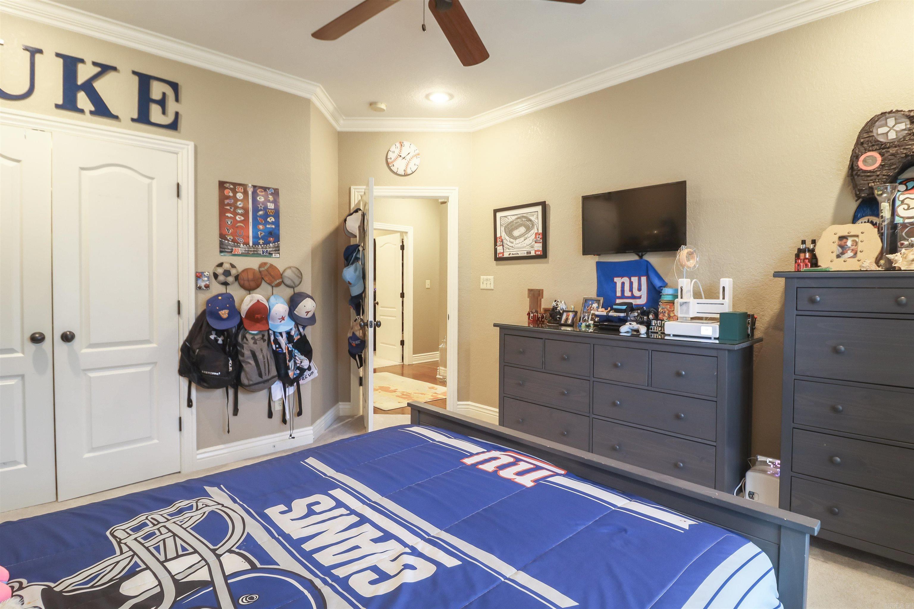 BARRINGTON PARK - Residential