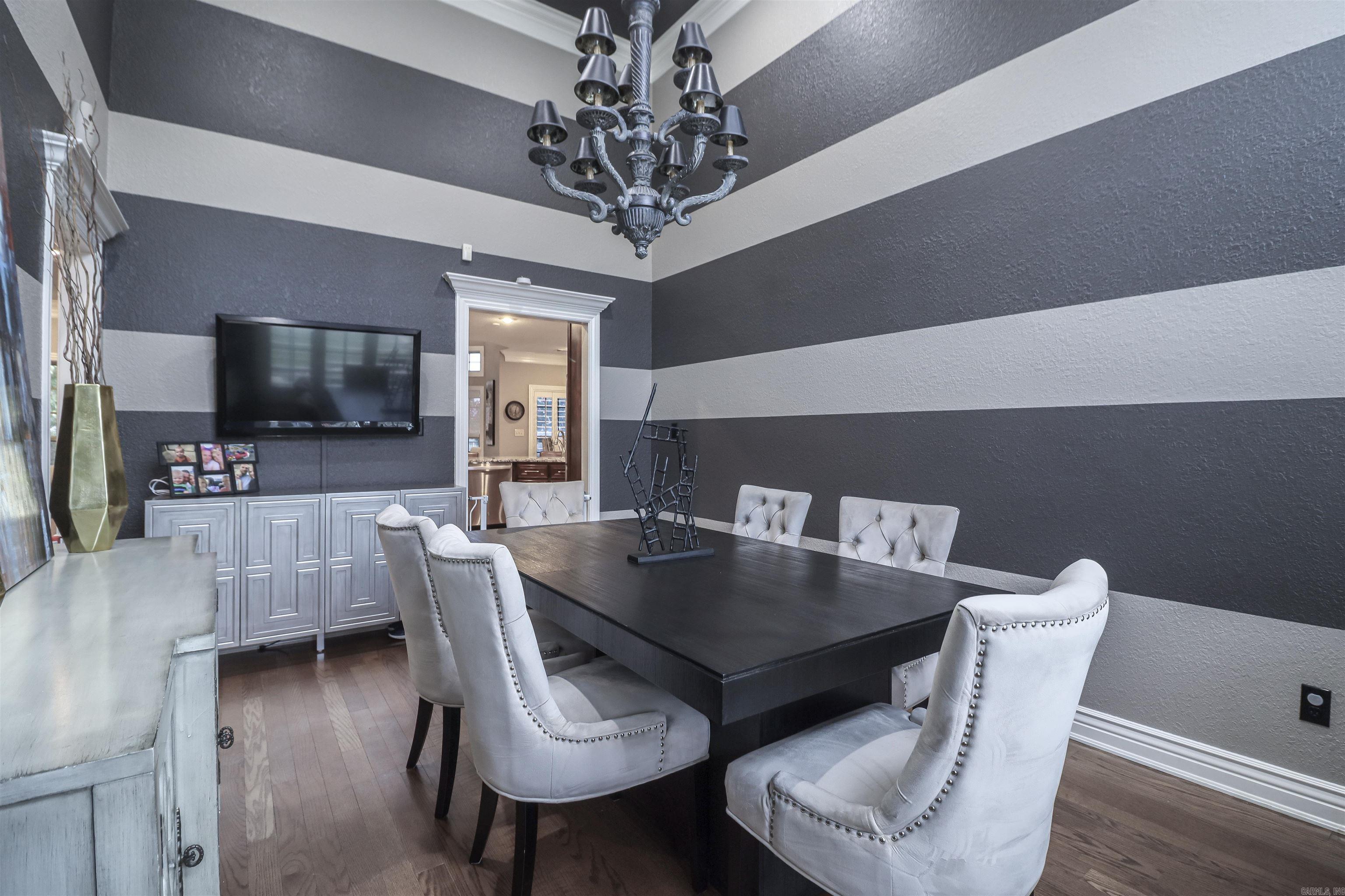 BARRINGTON PARK - Residential