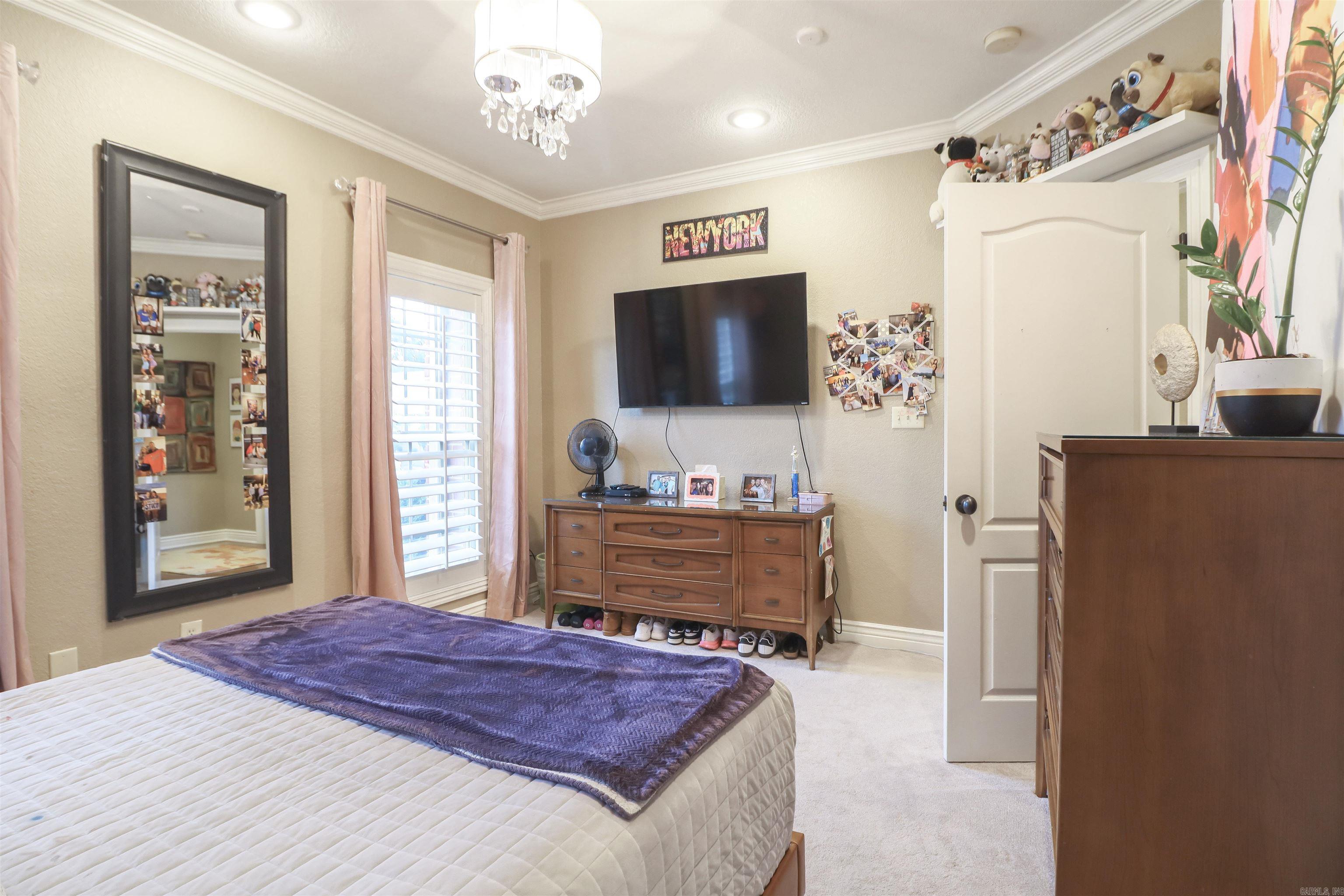 BARRINGTON PARK - Residential