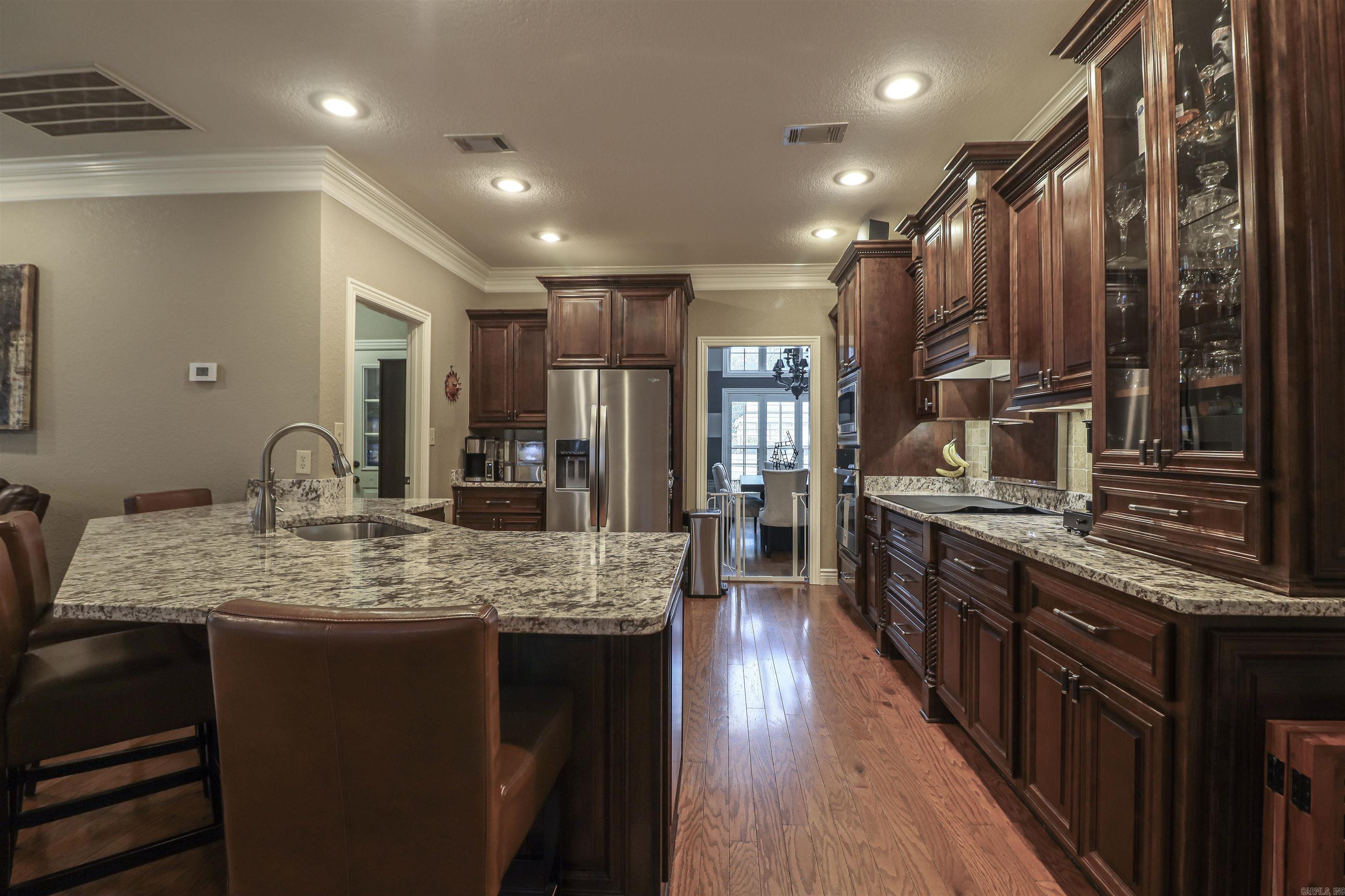 BARRINGTON PARK - Residential