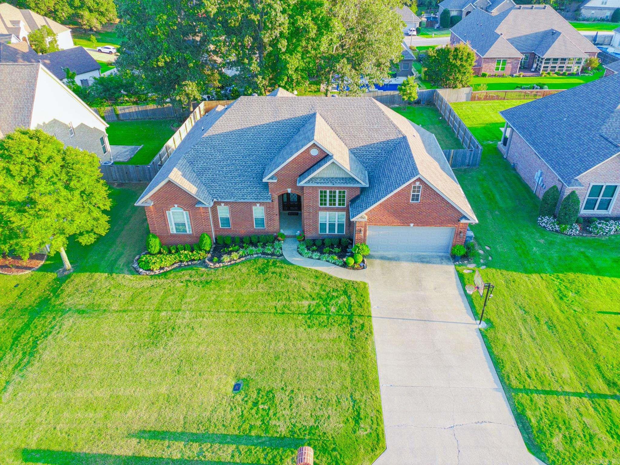 BARRINGTON PARK - Residential