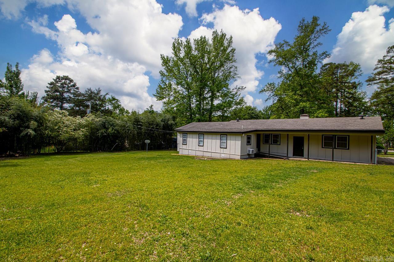 OAK MEADOWS - Residential