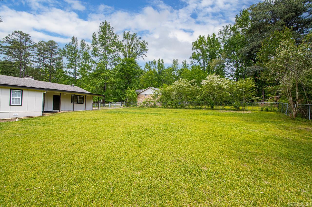 OAK MEADOWS - Residential