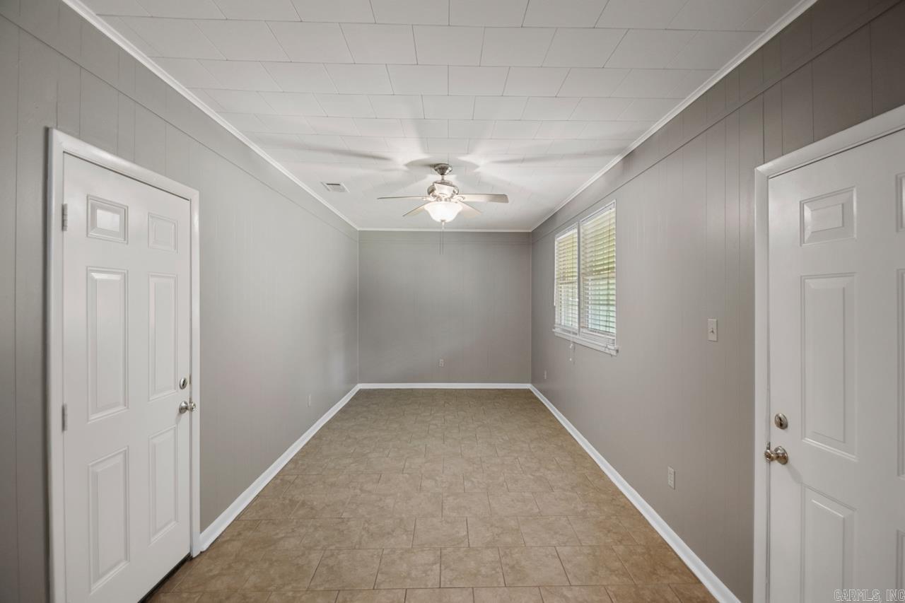 OAK MEADOWS - Residential