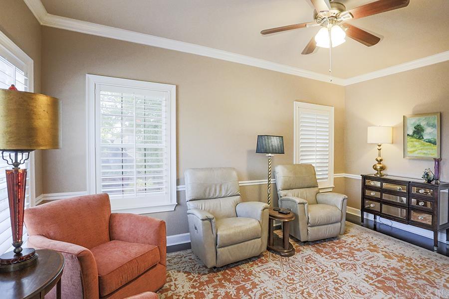 HUNTERS COVE ADDN - Residential