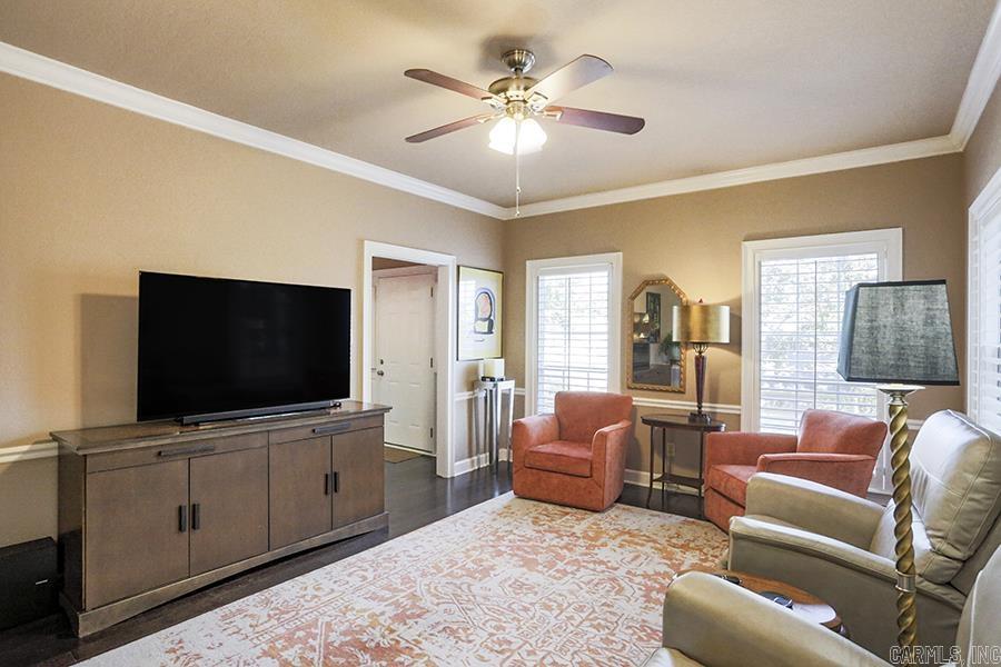 HUNTERS COVE ADDN - Residential