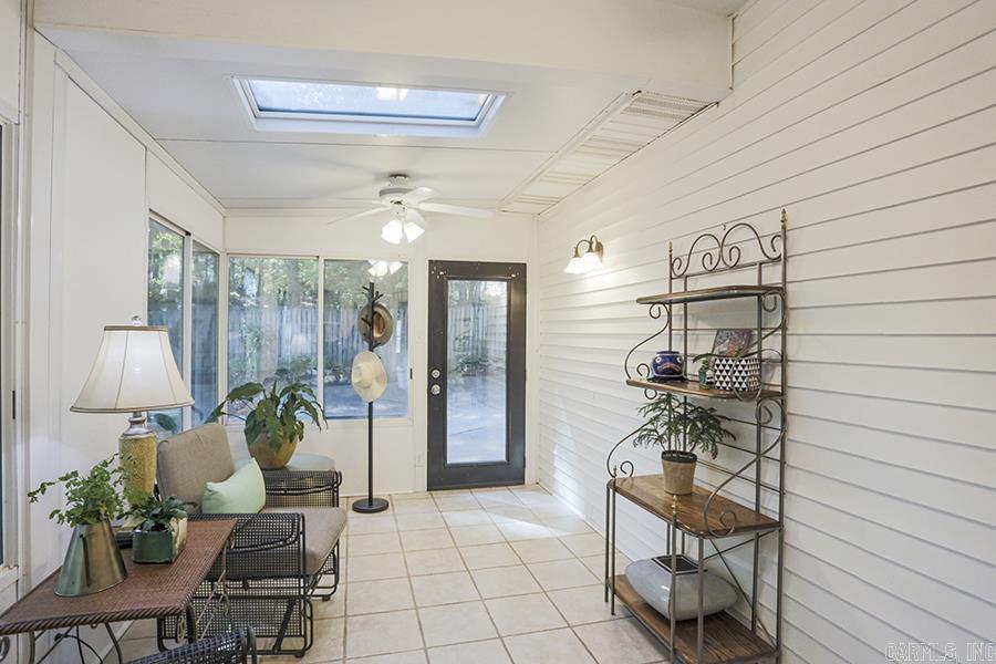 HUNTERS COVE ADDN - Residential