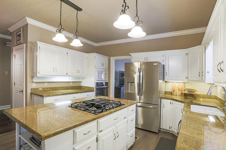 HUNTERS COVE ADDN - Residential