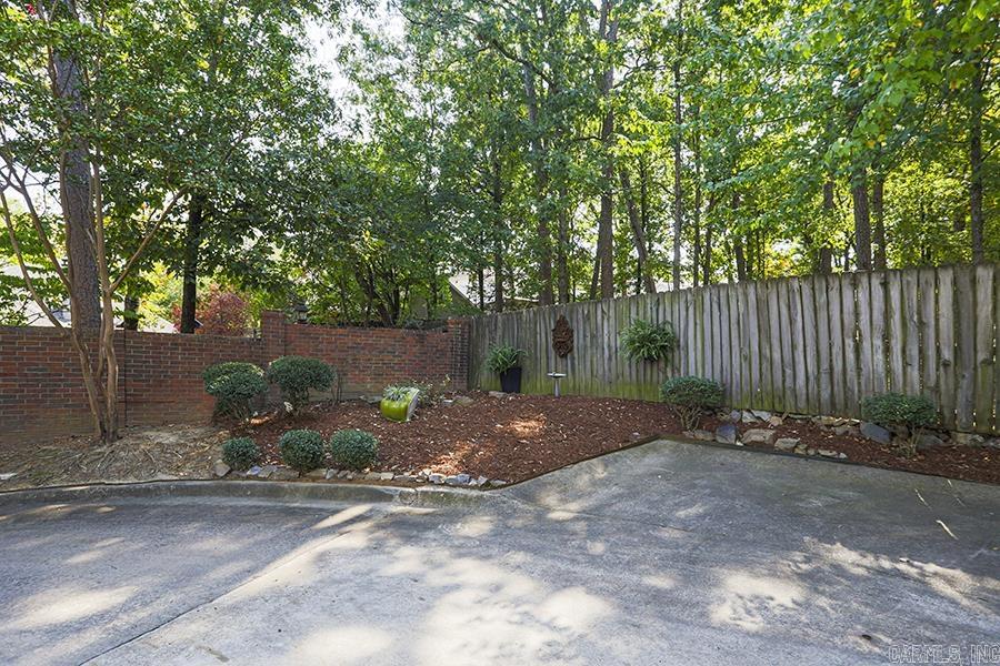 HUNTERS COVE ADDN - Residential