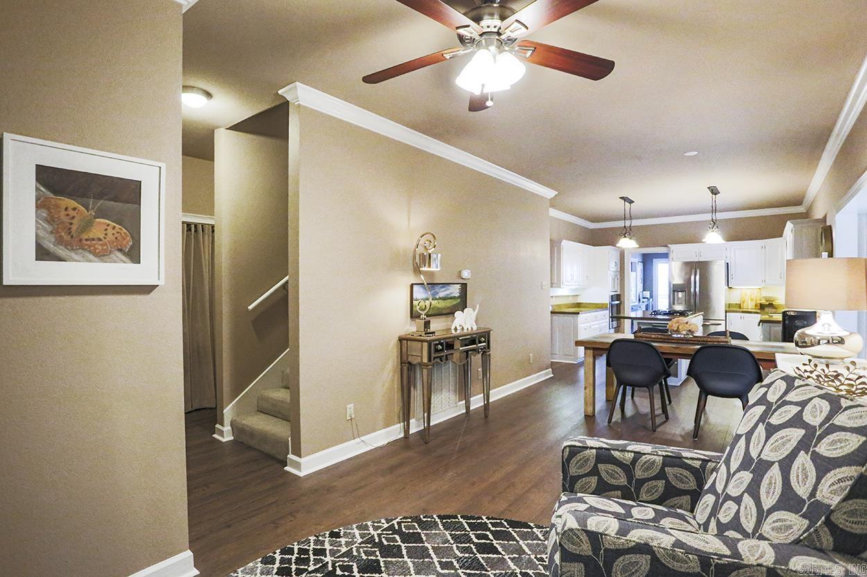 HUNTERS COVE ADDN - Residential