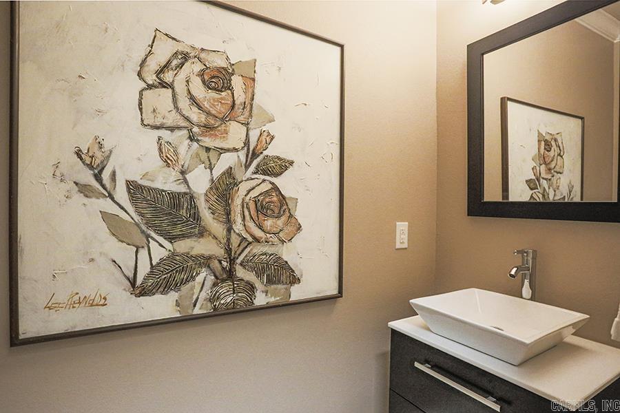 HUNTERS COVE ADDN - Residential