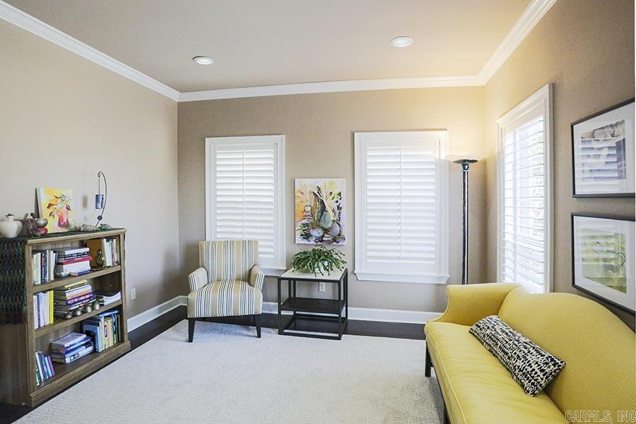 HUNTERS COVE ADDN - Residential