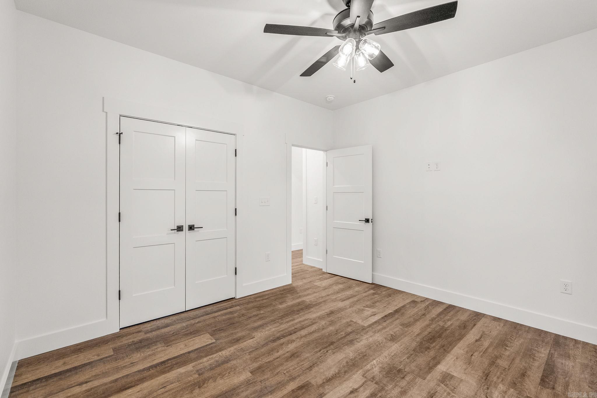 ULES WATSON PLACE - Residential