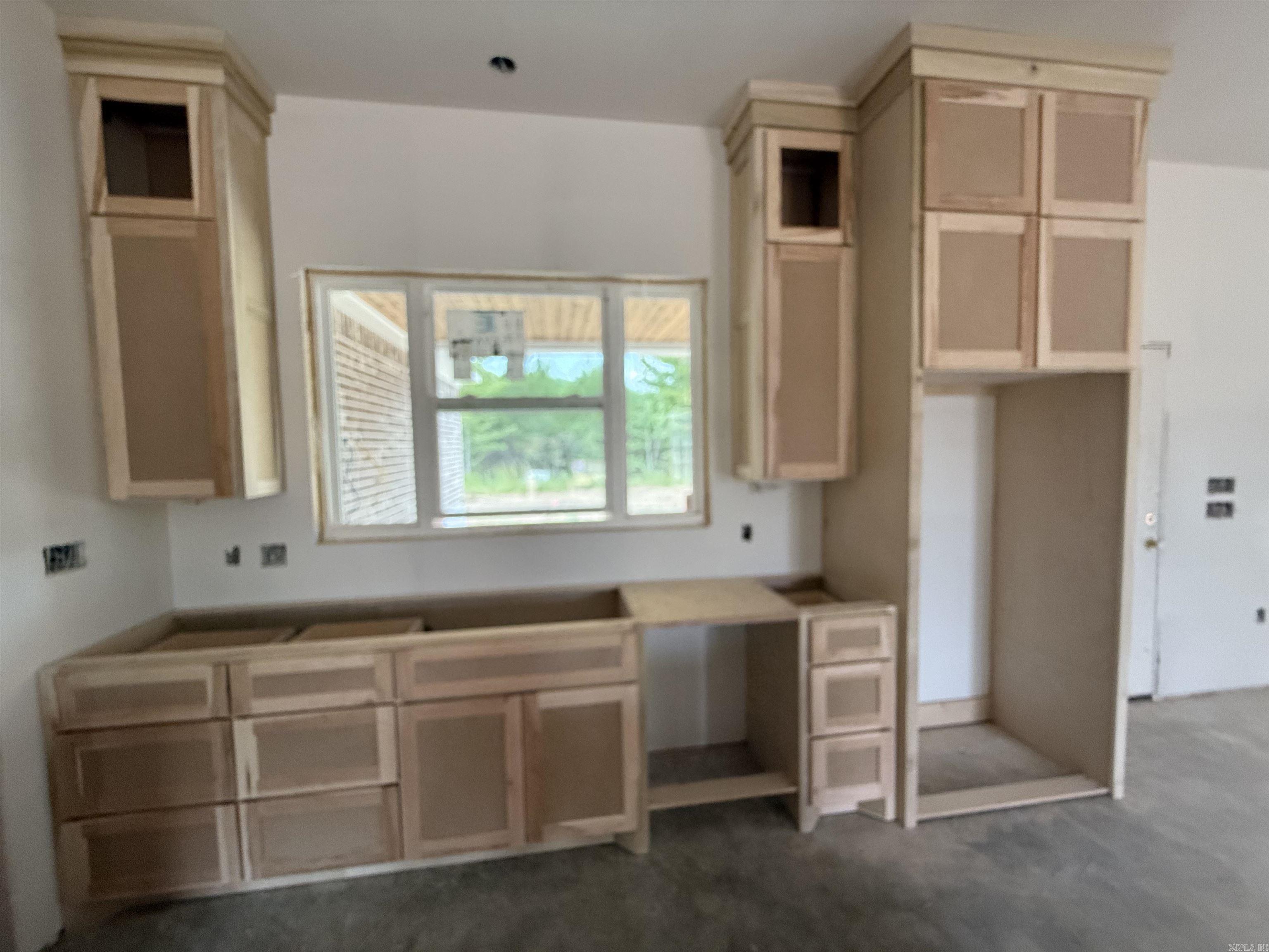 ULES WATSON PLACE - Residential